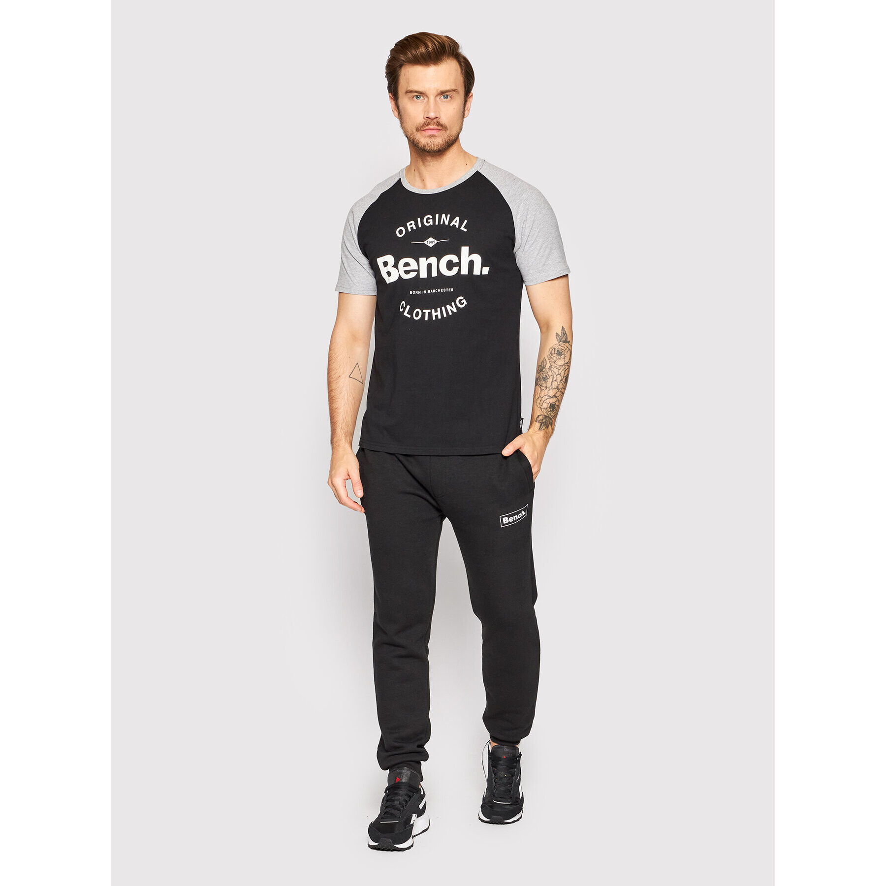 Bench Tricou Hazza 120742 Negru Regular Fit - Pled.ro