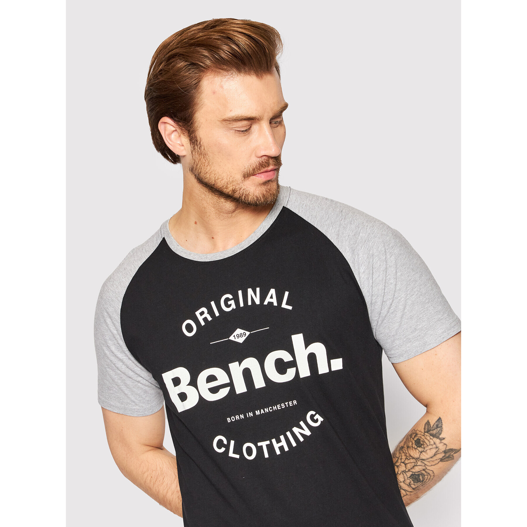 Bench Tricou Hazza 120742 Negru Regular Fit - Pled.ro