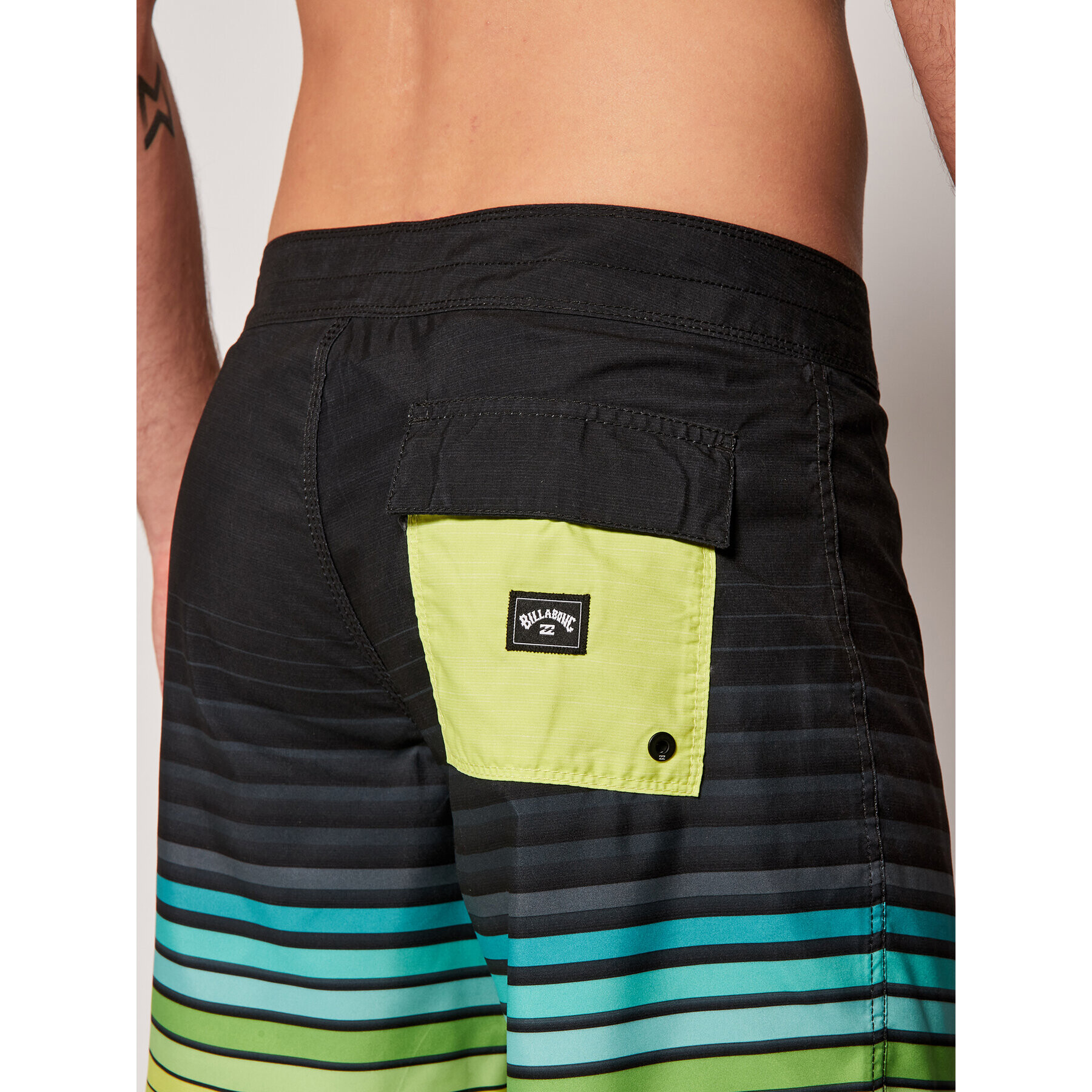 Billabong Pantaloni scurți pentru înot All Day Stripe S1BS62 BIP0 Colorat Regular Fit - Pled.ro