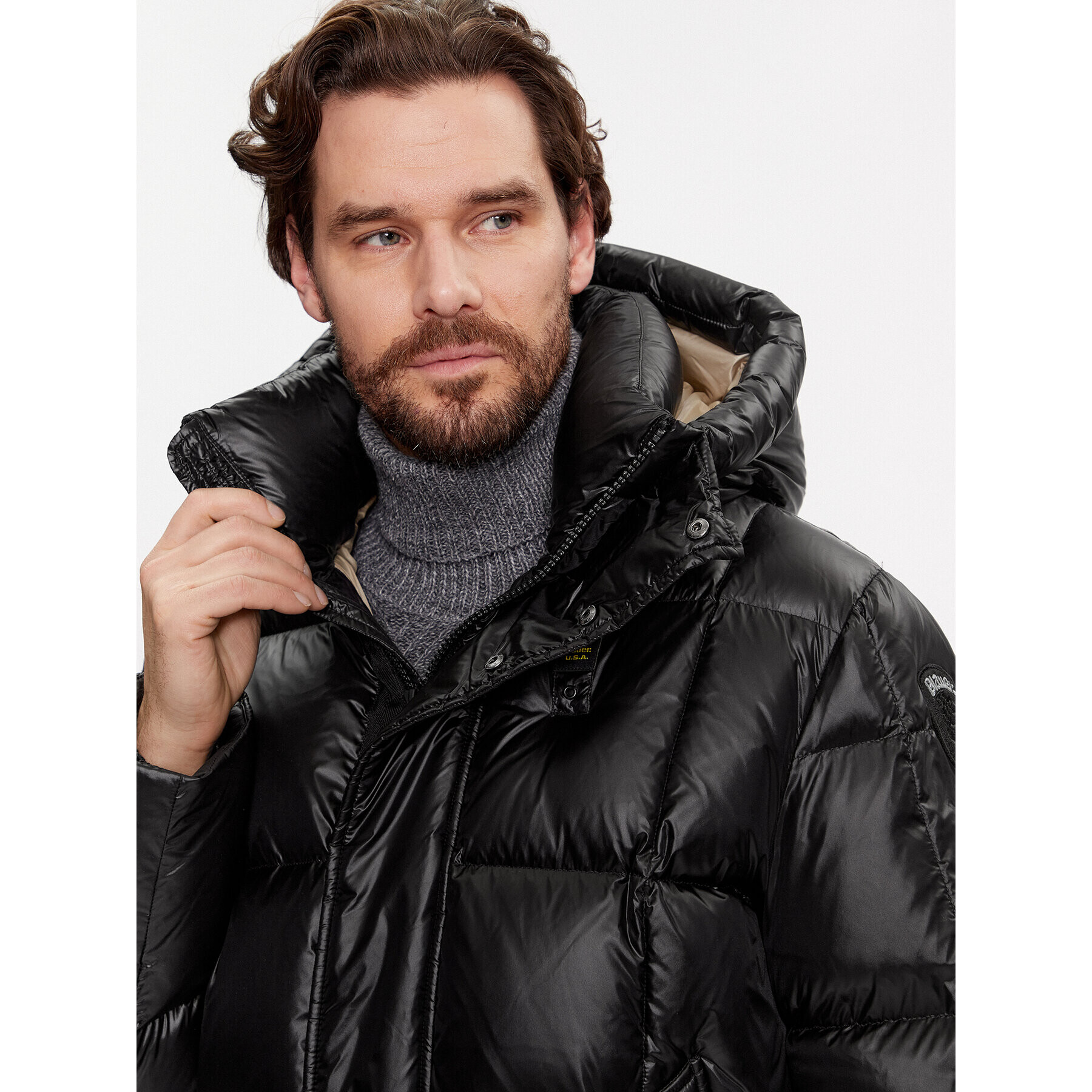 Blauer Geacă din puf 23WBLUC03101 Negru Regular Fit - Pled.ro