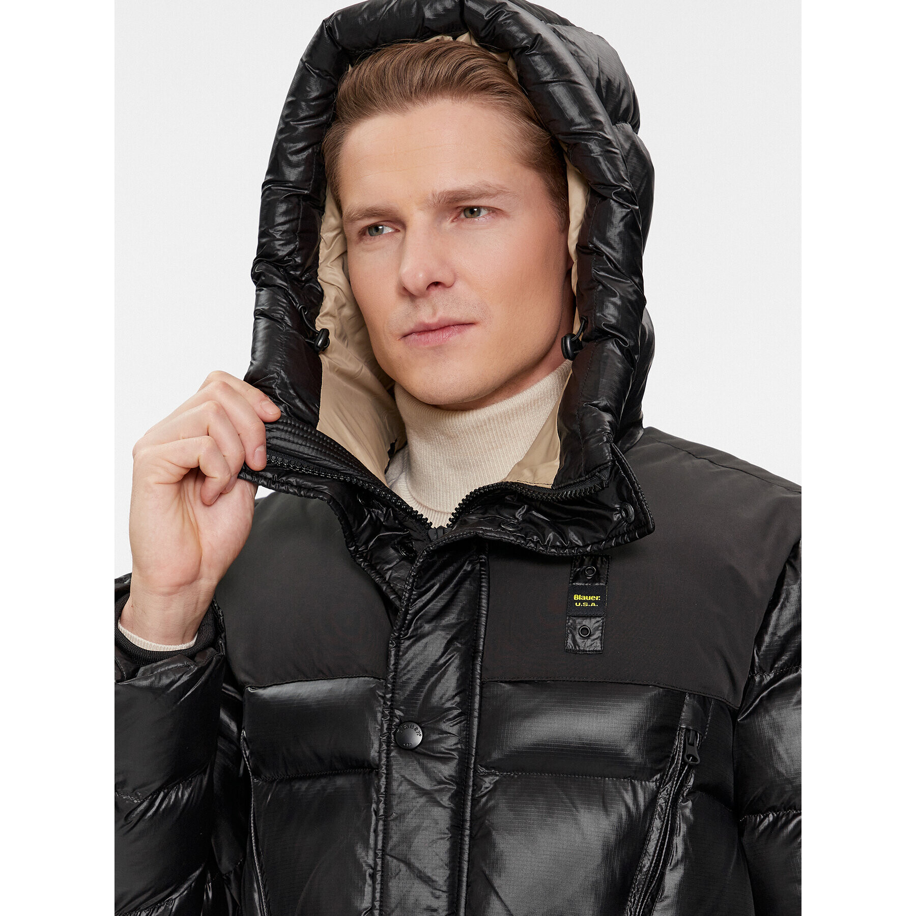 Blauer Geacă din puf 23WBLUK02082 Negru Regular Fit - Pled.ro