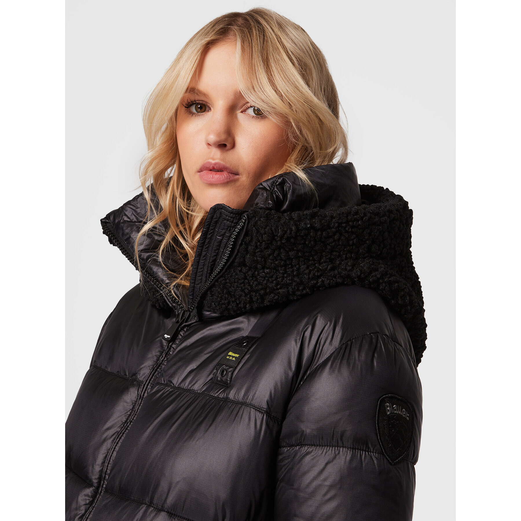 Blauer Geacă din puf BLDC02245 006374 Negru Regular Fit - Pled.ro