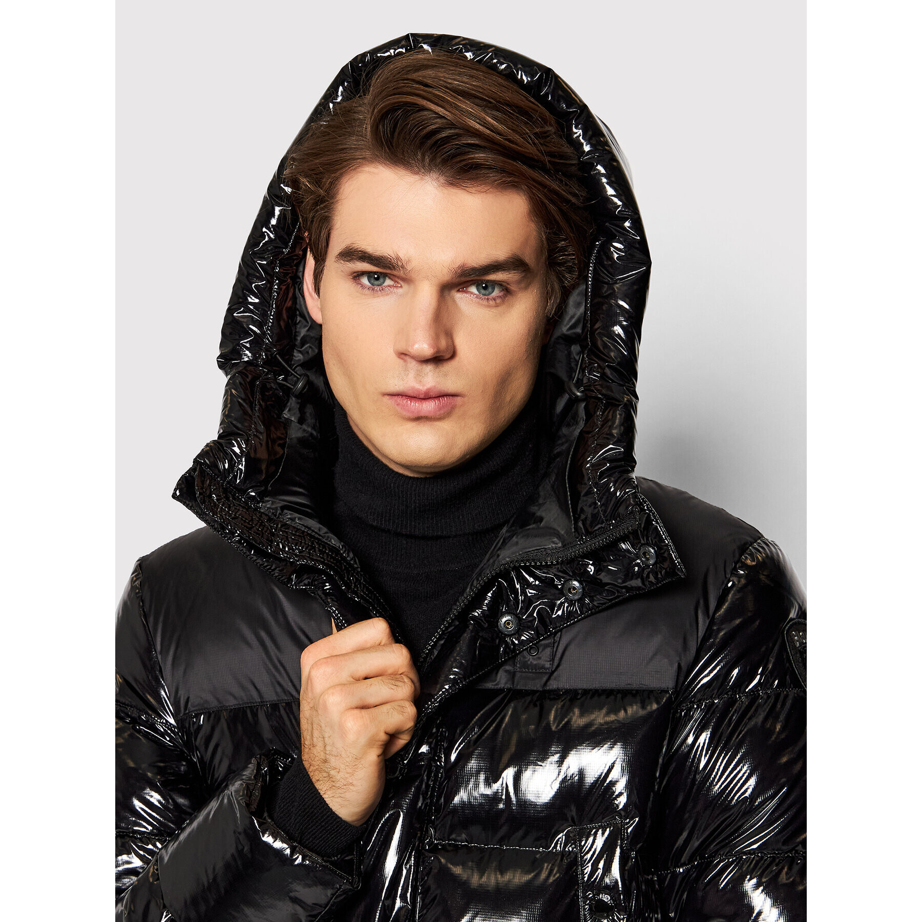 Blauer Geacă din puf Rafael Shiny 21WBLUC03082 006083 Negru Regular Fit - Pled.ro