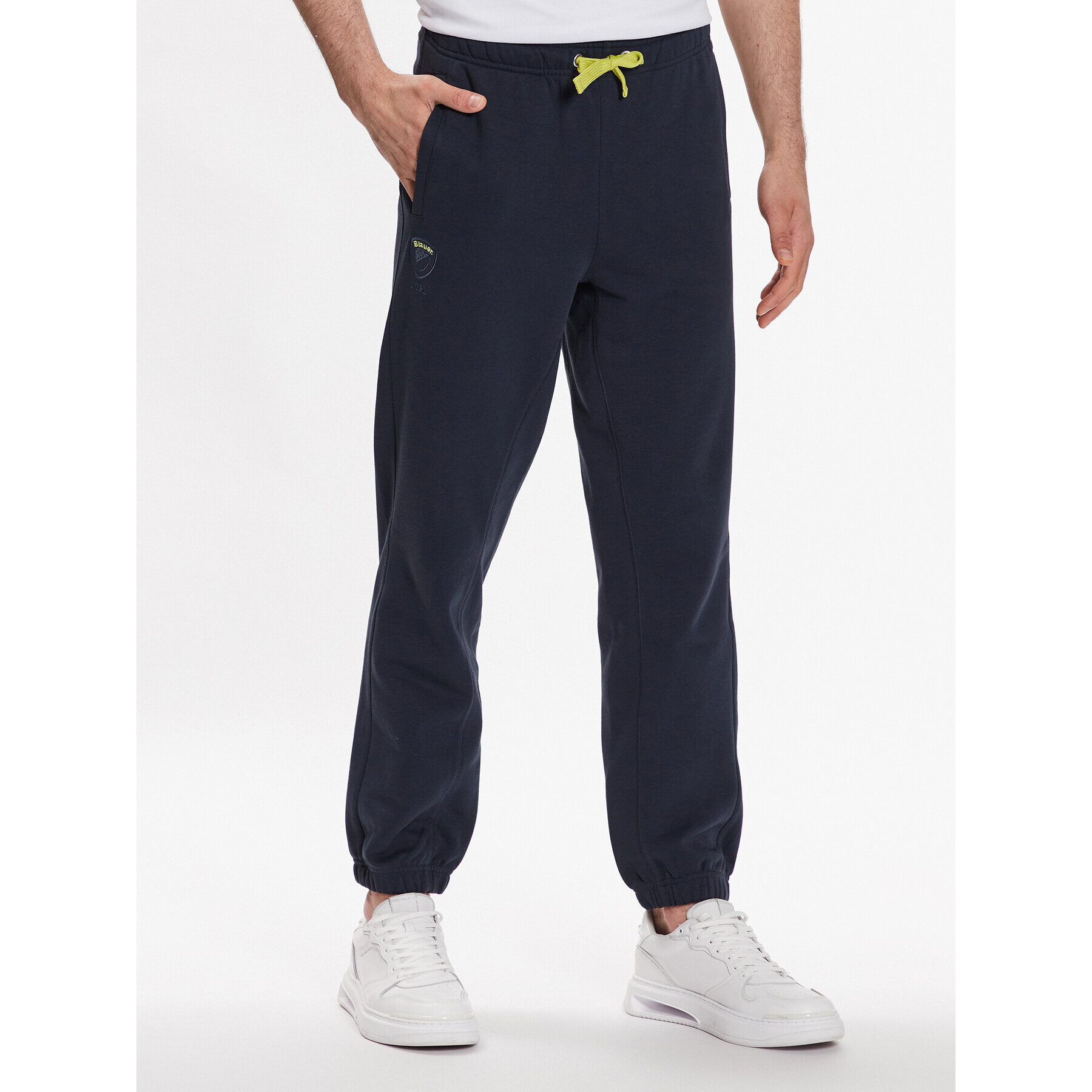 Blauer Pantaloni trening 23SBLUF07089 005662 Bleumarin Relaxed Fit - Pled.ro