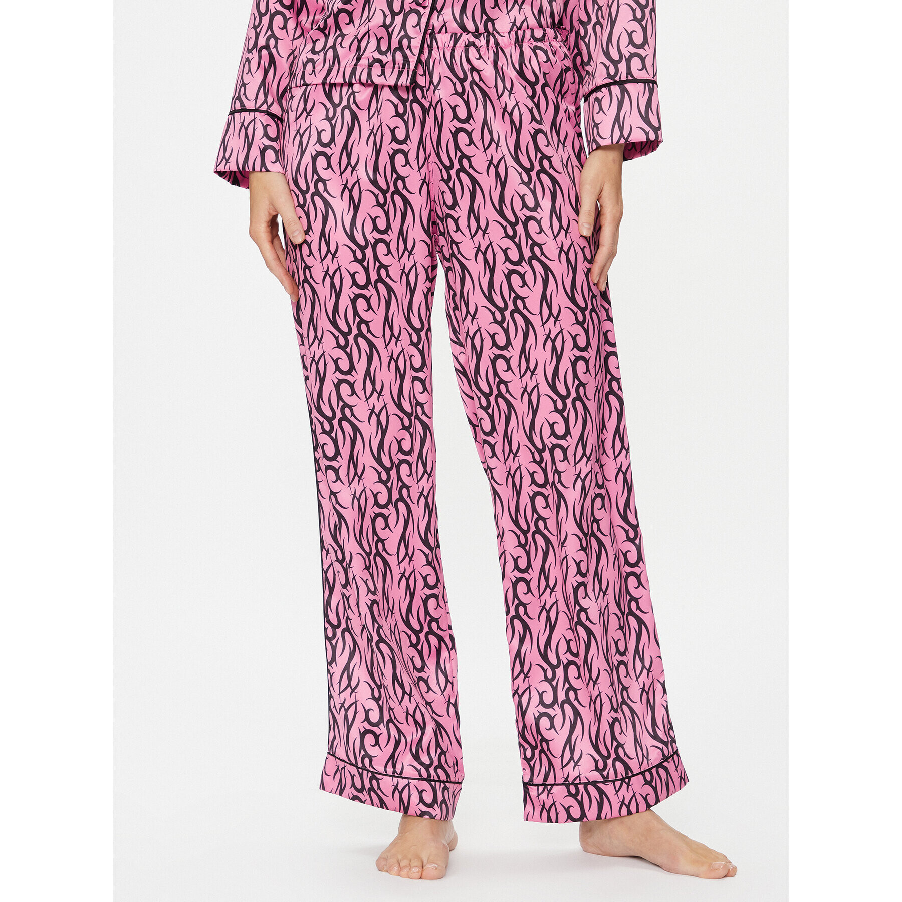 Bluebella Pantaloni scurți pijama X Ashley Williams Tattoo 42198 Roz Regular Fit - Pled.ro