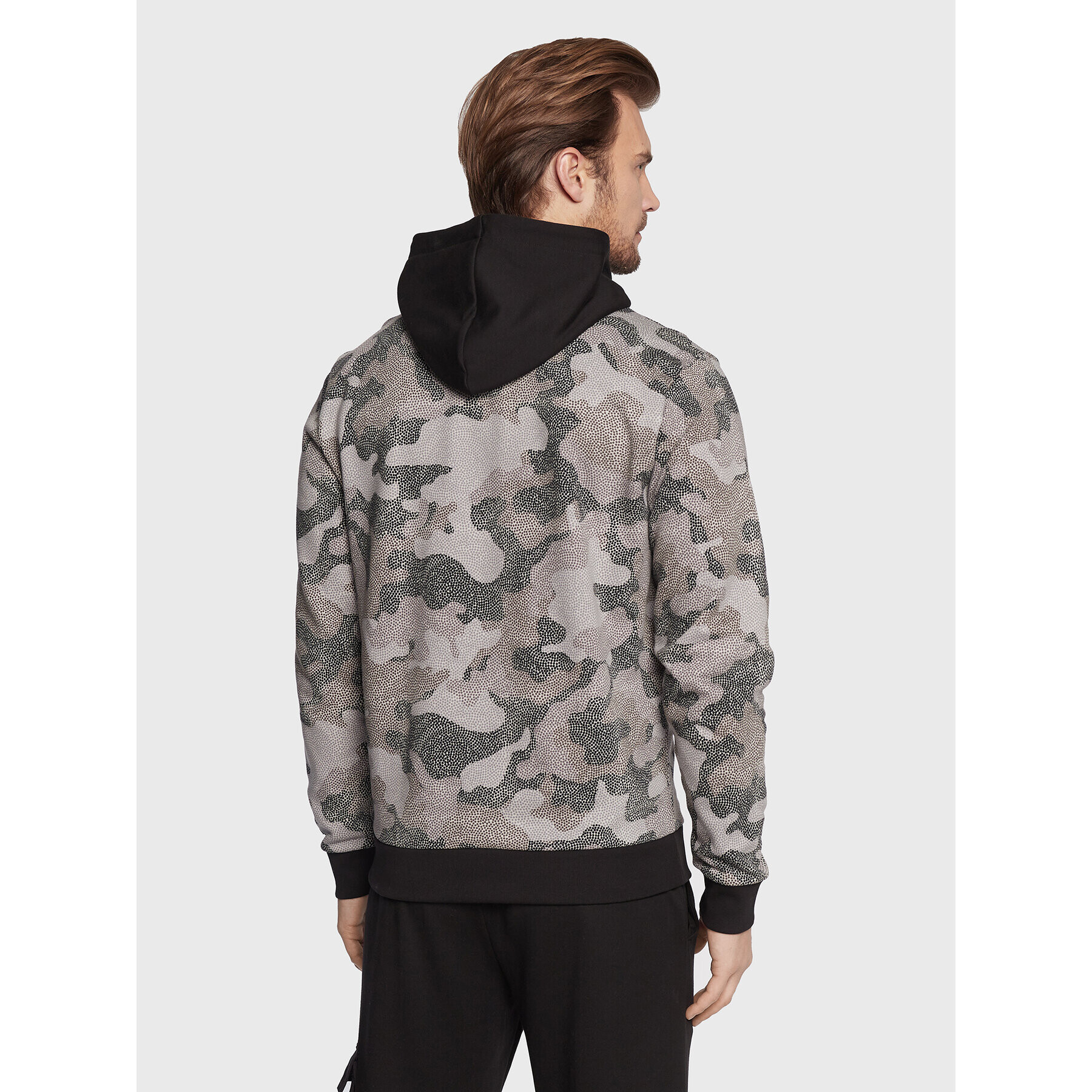 Boss Bluză NBA Camo 50477453 Gri Regular Fit - Pled.ro