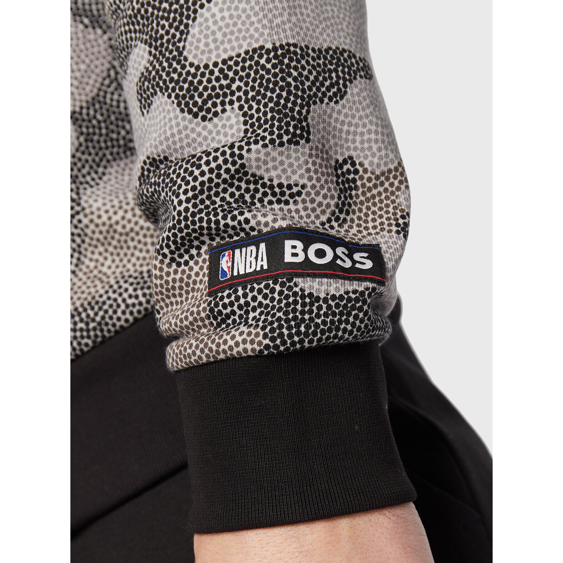 Boss Bluză NBA Camo 50477453 Gri Regular Fit - Pled.ro