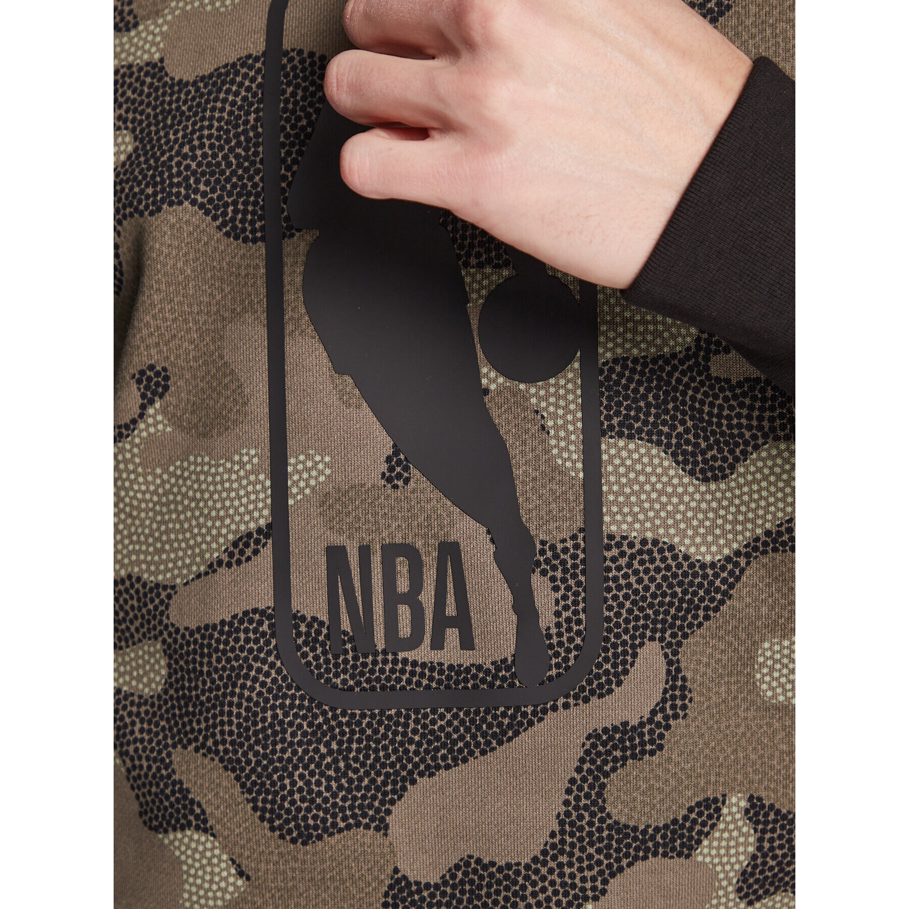 Boss Bluză NBA W_Camo 50477453 Verde Regular Fit - Pled.ro