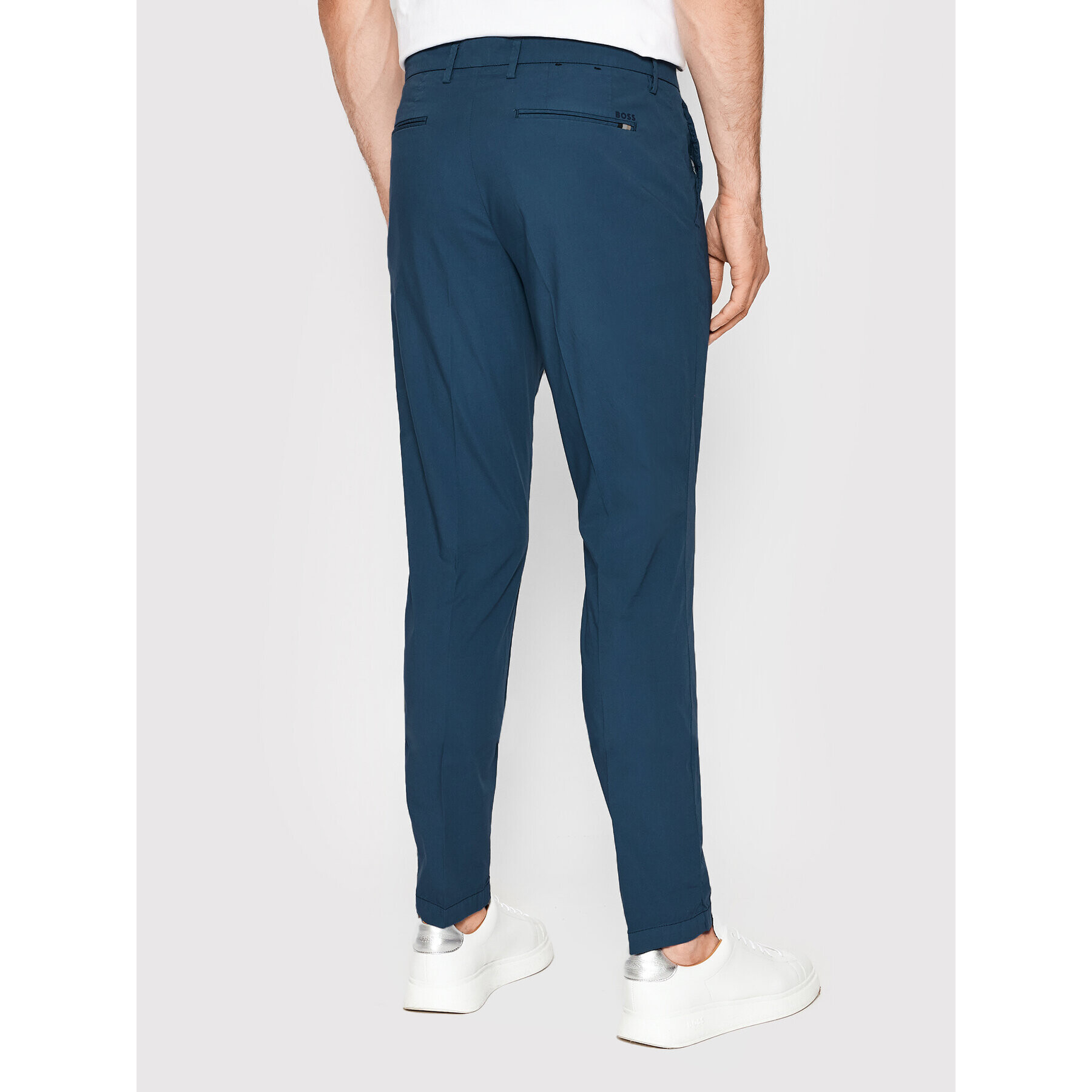 Boss Pantaloni chino Kaito1 50466506 Bleumarin Slim Fit - Pled.ro