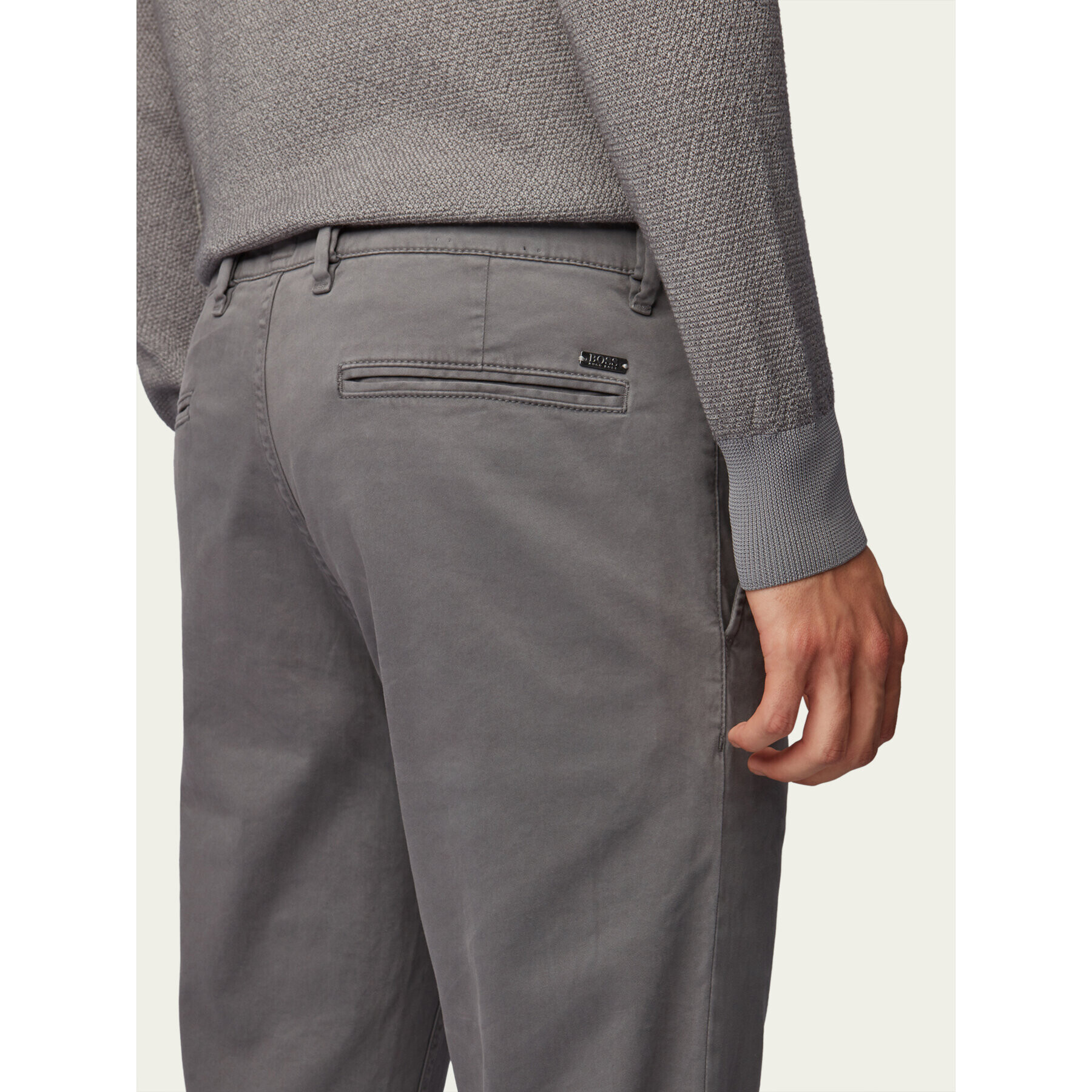 Boss Pantaloni chino Schino 50379154 Gri Regular Fit - Pled.ro