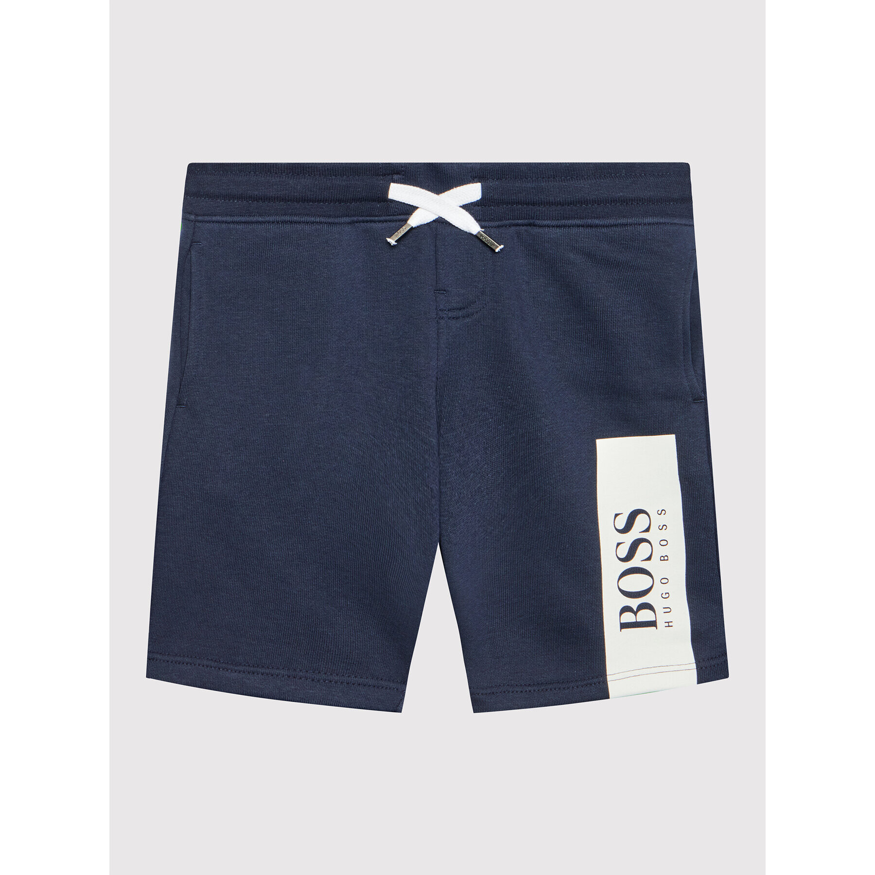 Boss Pantaloni scurți sport J24744 S Bleumarin Regular Fit - Pled.ro