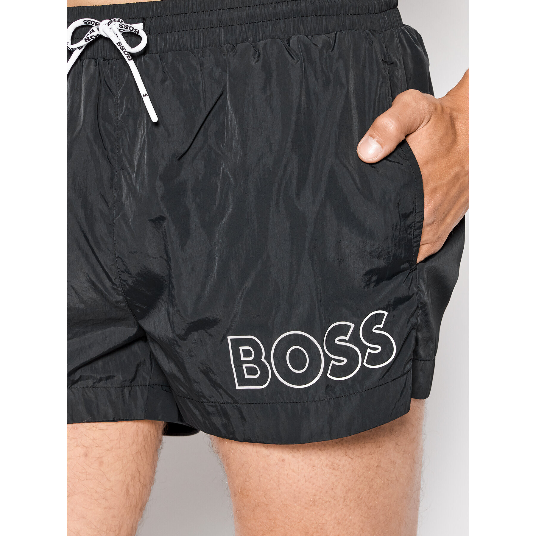 Boss Pantaloni scurți pentru înot Mooneye 50469280 Negru Regular Fit - Pled.ro