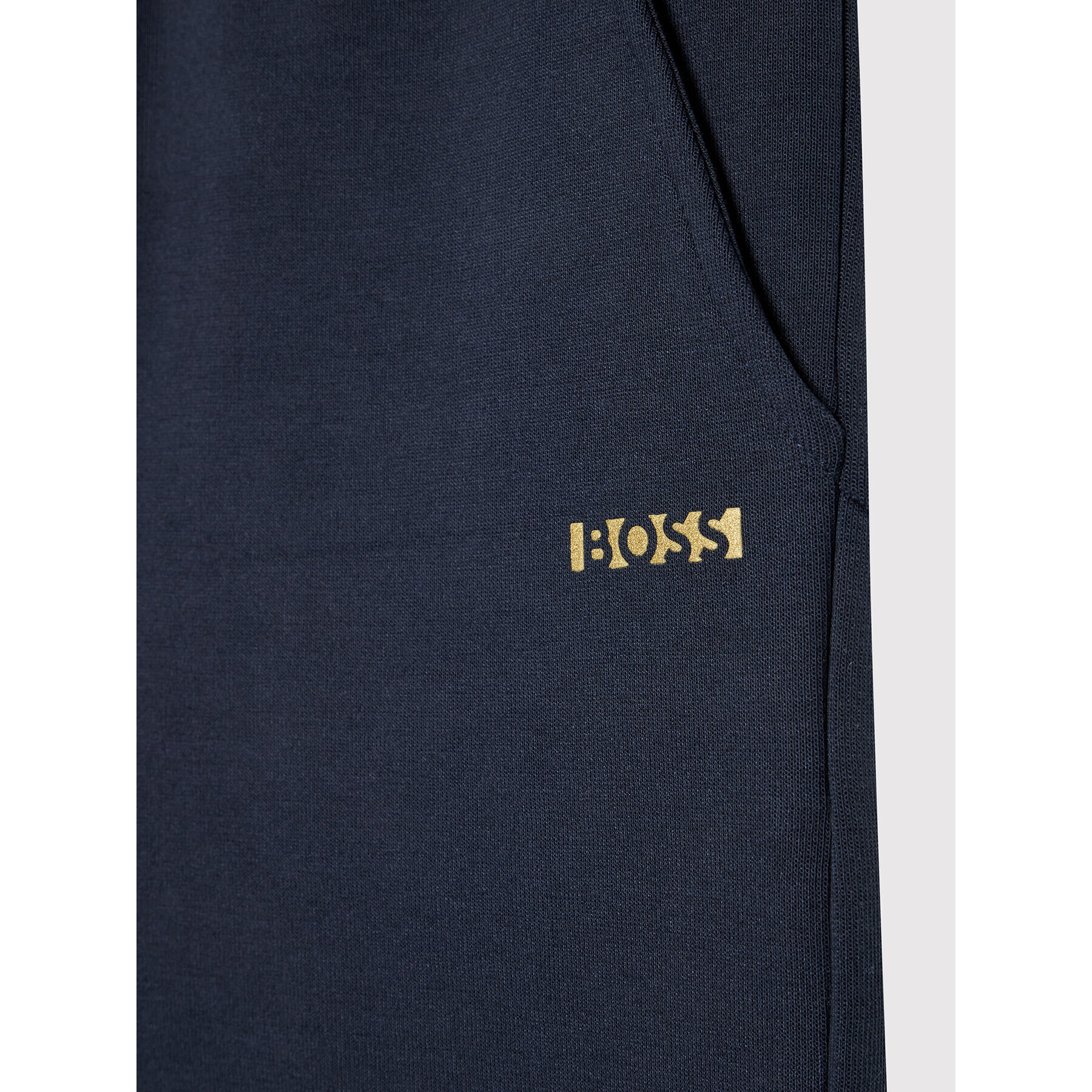 Boss Pantaloni scurți sport J24745 S Bleumarin Regular Fit - Pled.ro