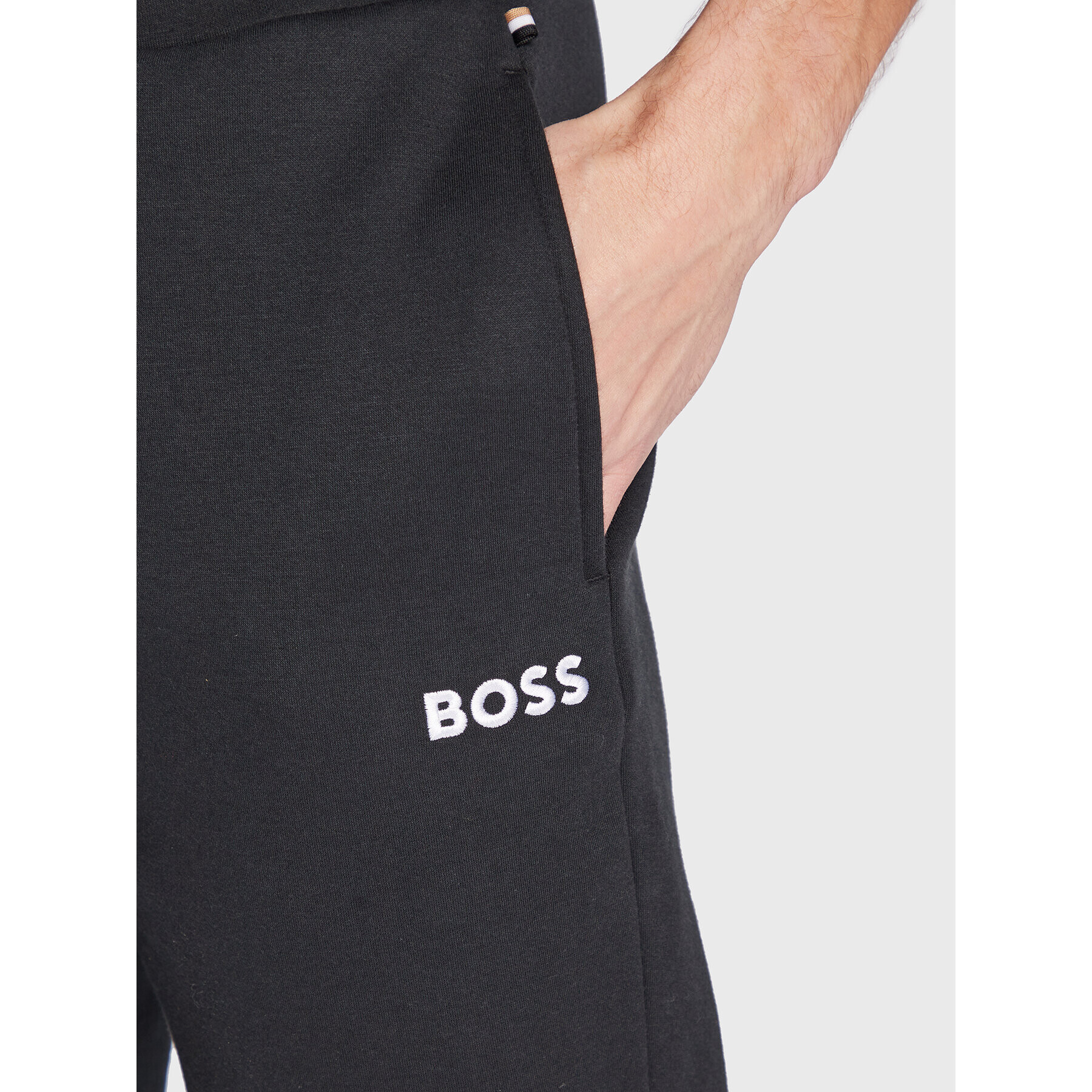 Boss Pantaloni trening 50480654 Negru Regular Fit - Pled.ro