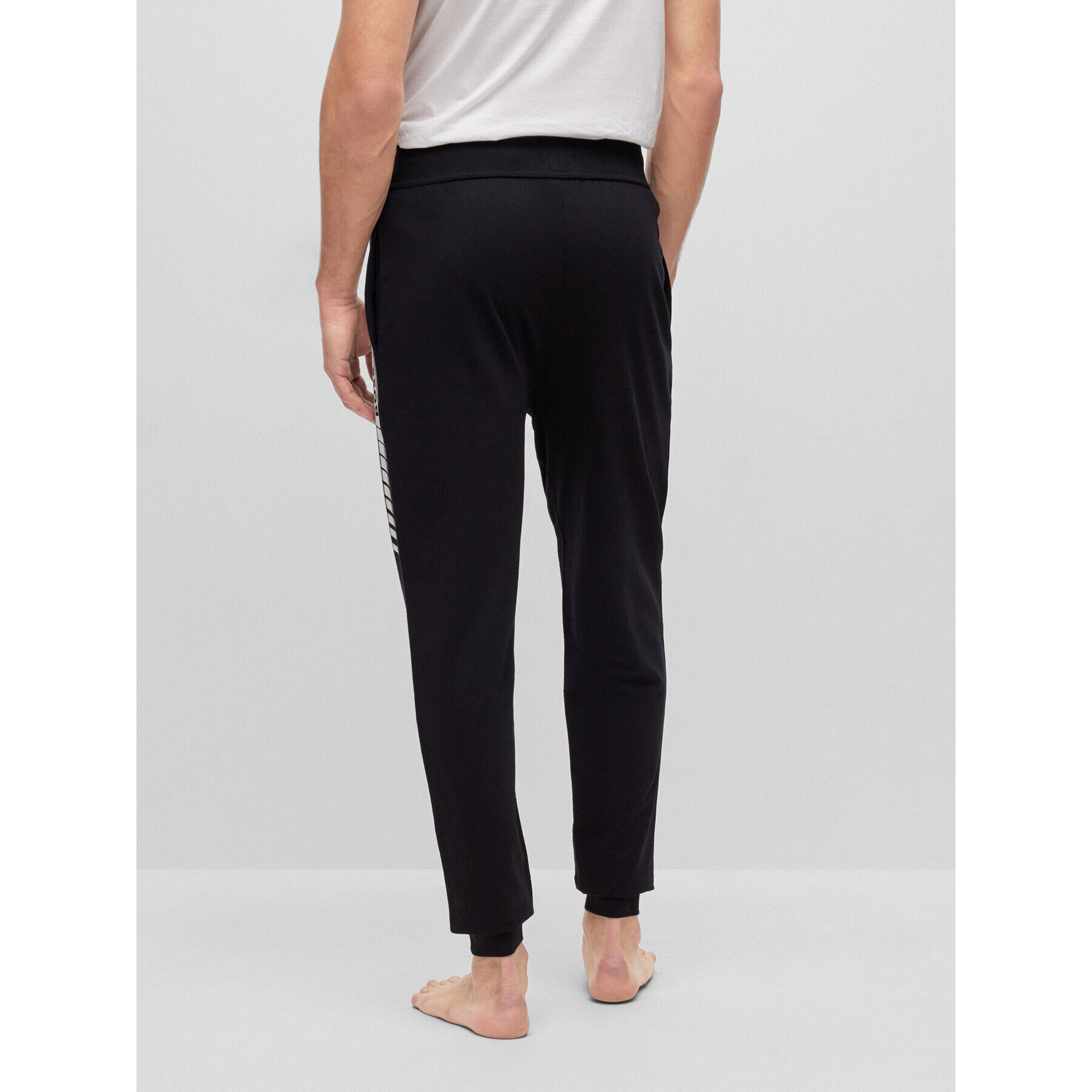 Boss Pantaloni trening 50496760 Negru Regular Fit - Pled.ro