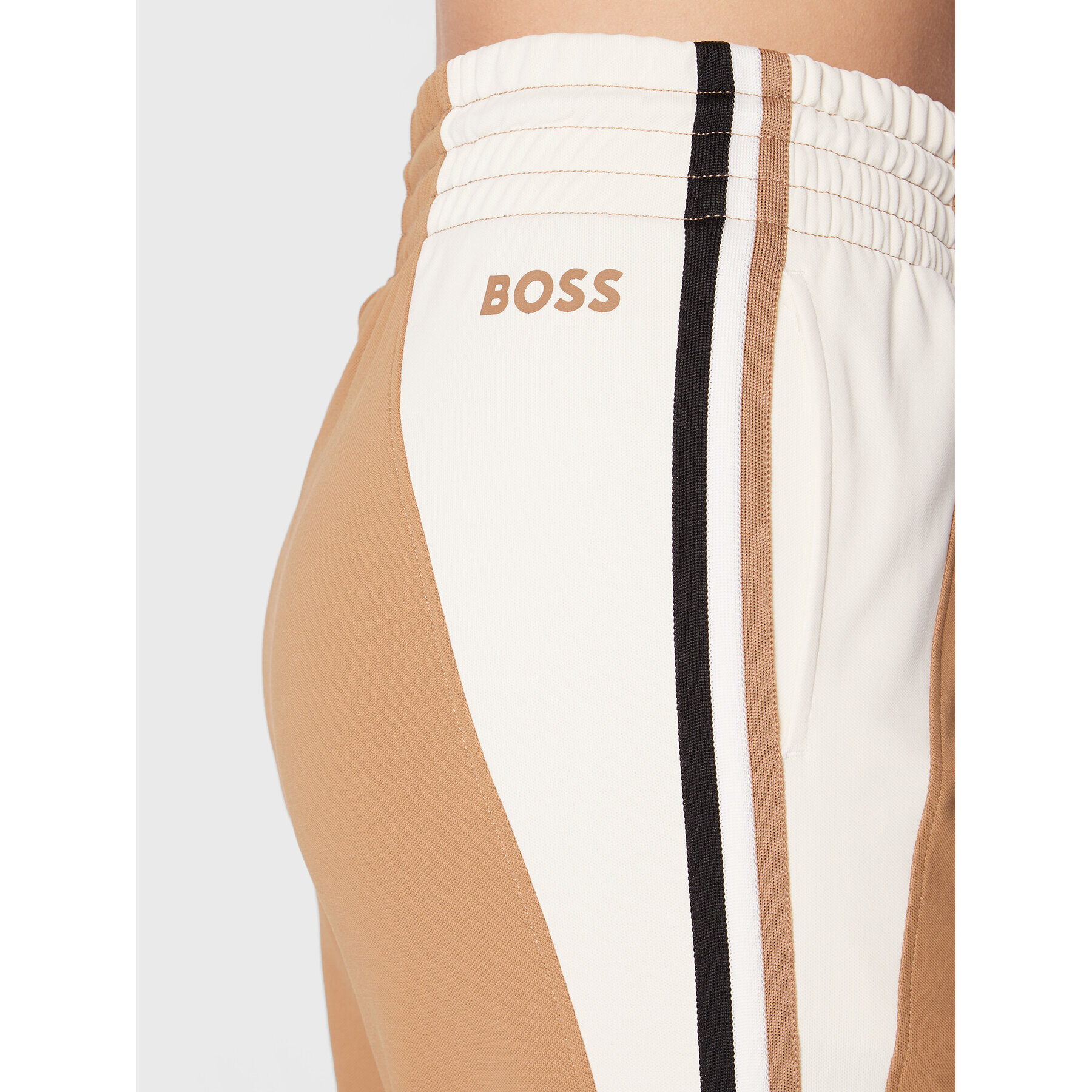 Boss Pantaloni trening C Econita Ic 50477809 Bej Regular Fit - Pled.ro