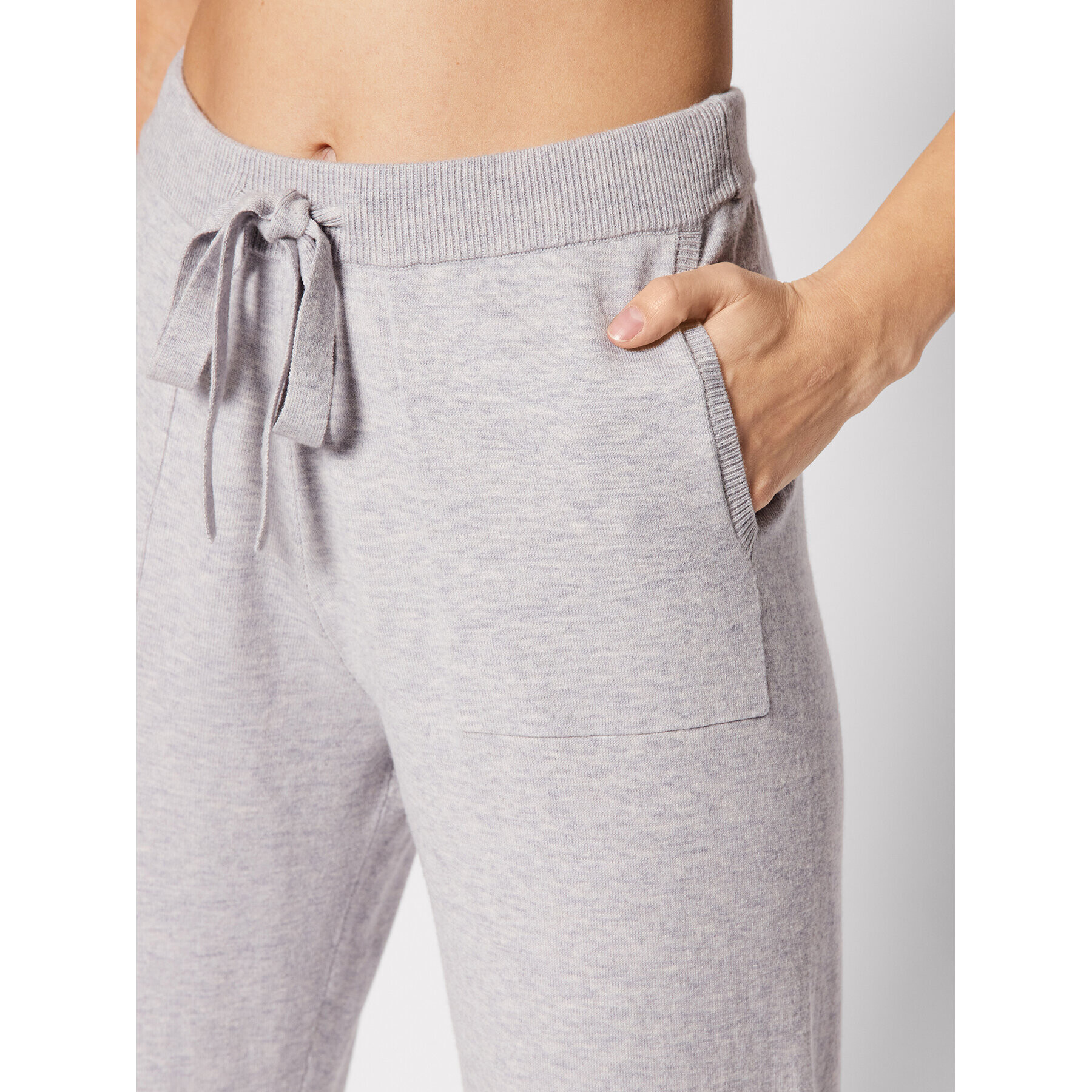 Boss Pantaloni trening C_Feldania 50466378 Gri Regular Fit - Pled.ro