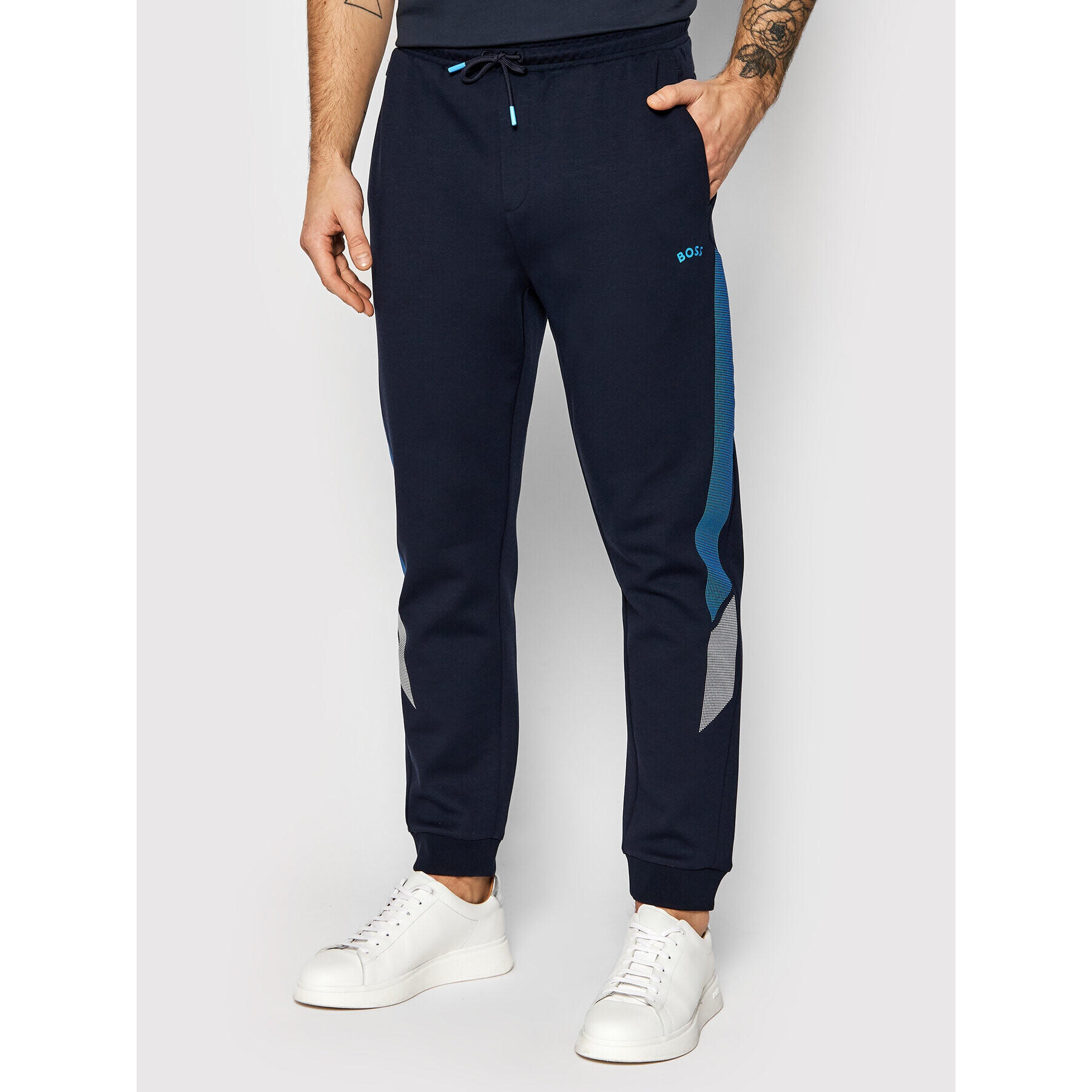 Boss Pantaloni trening Hadiko 2 50474236 Bleumarin Regular Fit - Pled.ro