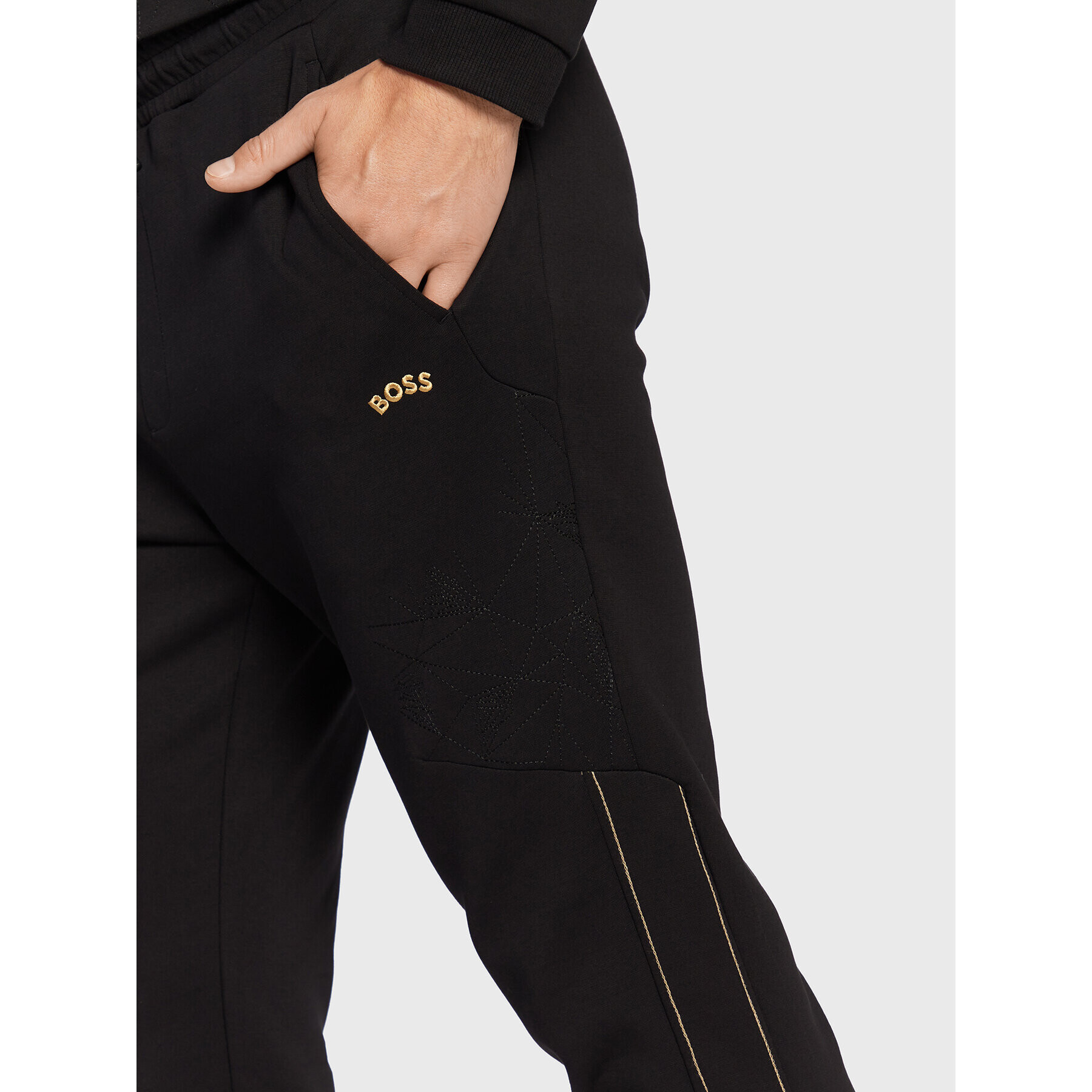 Boss Pantaloni trening Hadiko 2 50477114 Negru Regular Fit - Pled.ro