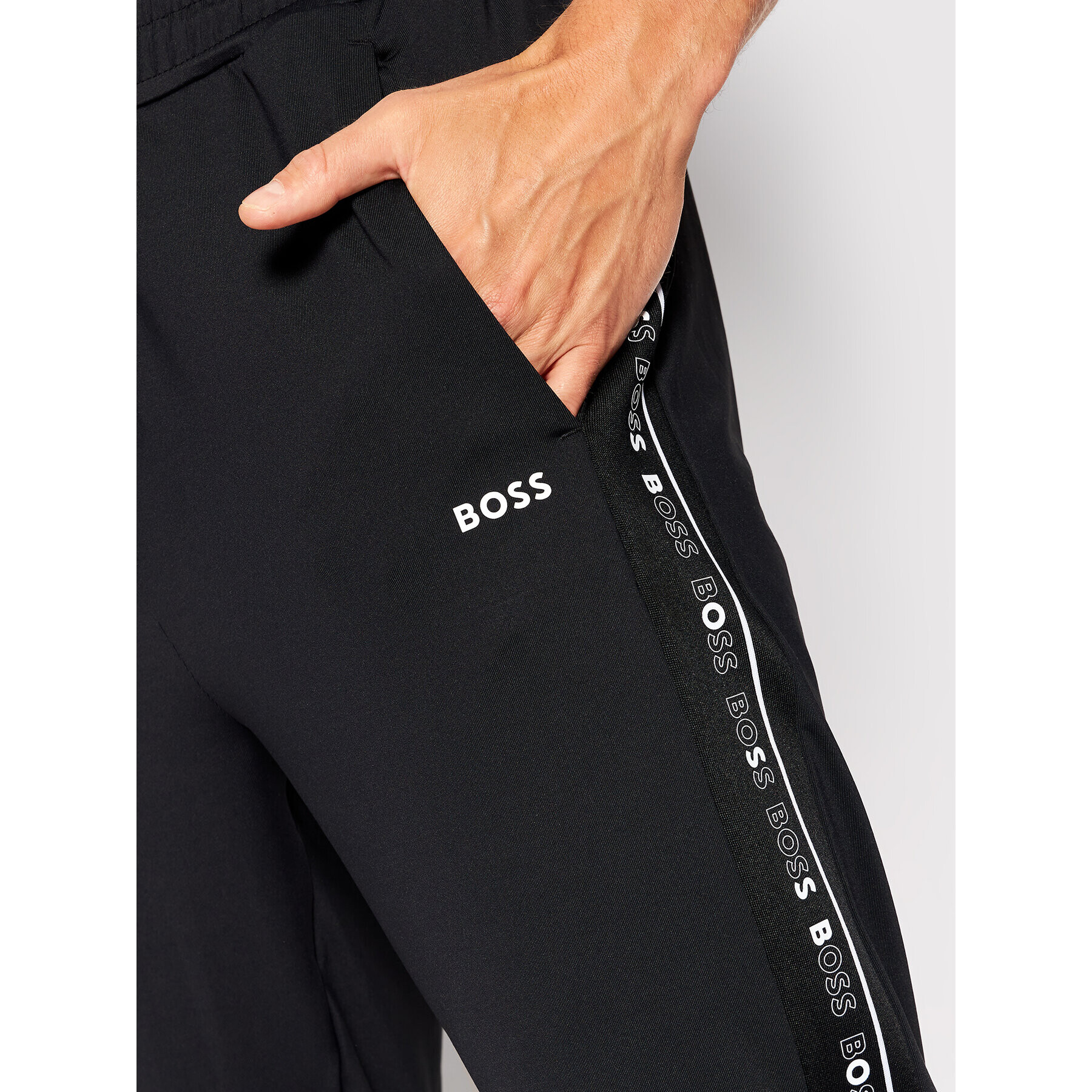 Boss Pantaloni trening Hicon Gym 50474314 Negru Regular Fit - Pled.ro