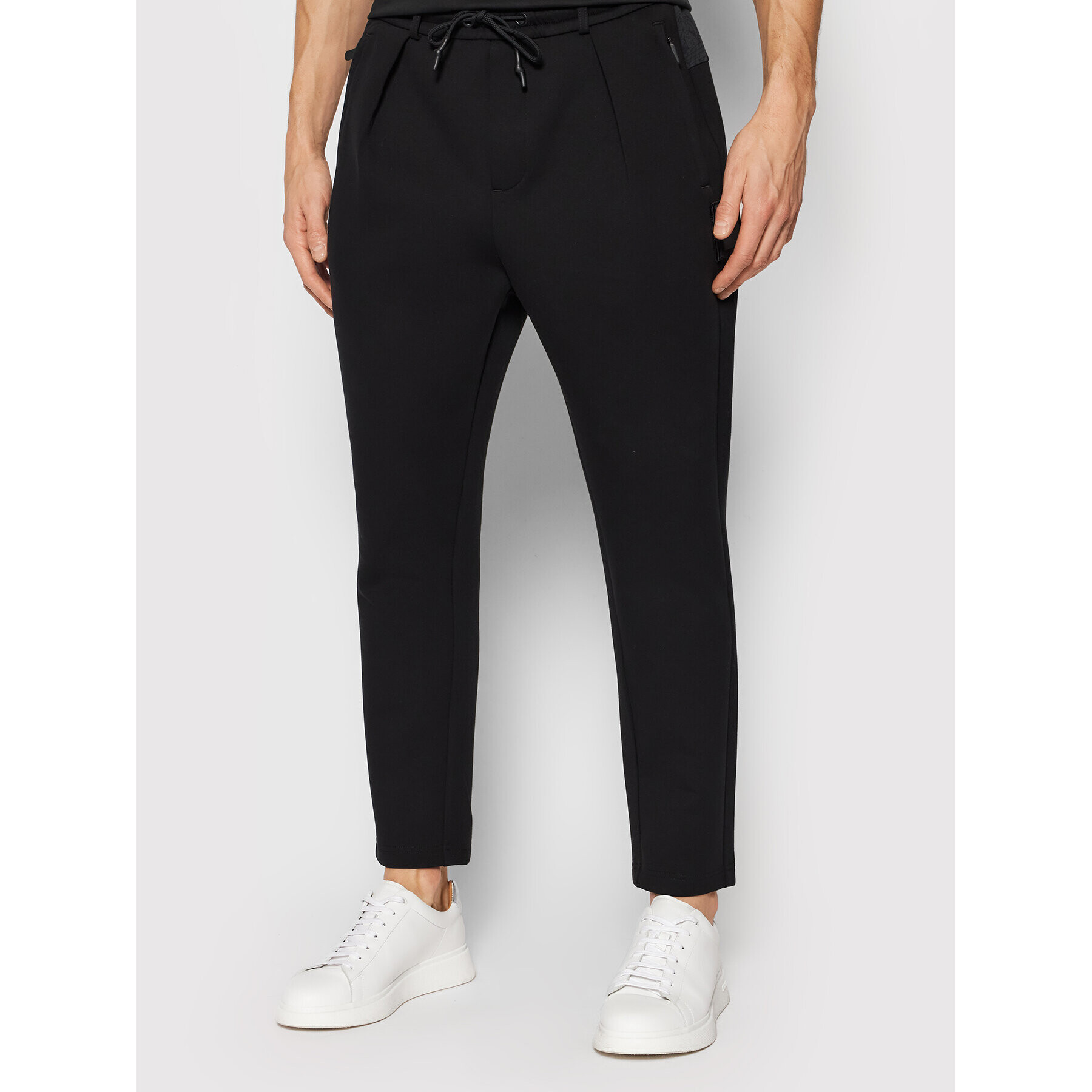 Boss Pantaloni trening Hurley 1 Lotus 50462464 Negru Regular Fit - Pled.ro