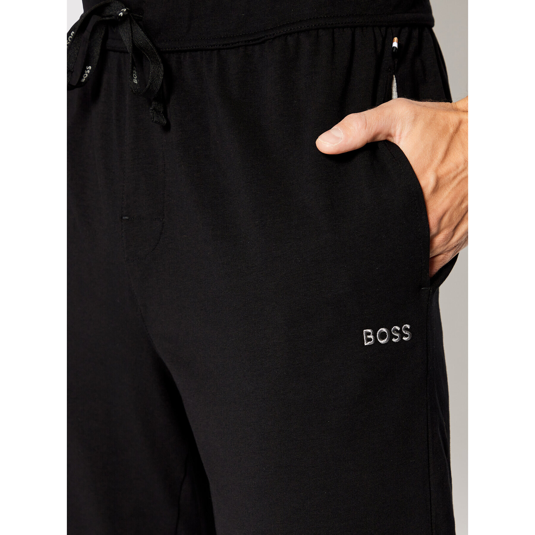 Boss Pantaloni trening Mix&Match 50469538 Negru Regular Fit - Pled.ro