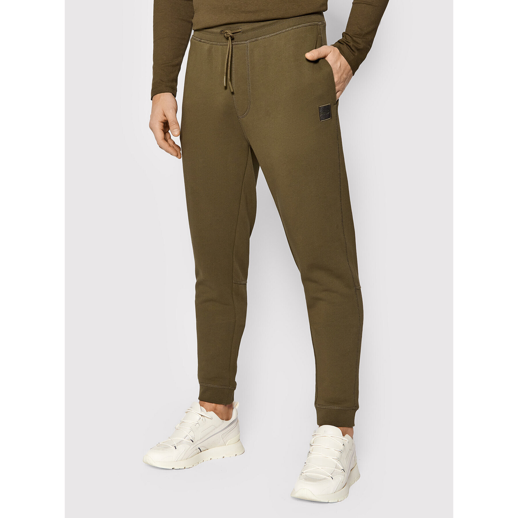 Boss Pantaloni trening Sestart 1 50462790 Verde Regular Fit - Pled.ro