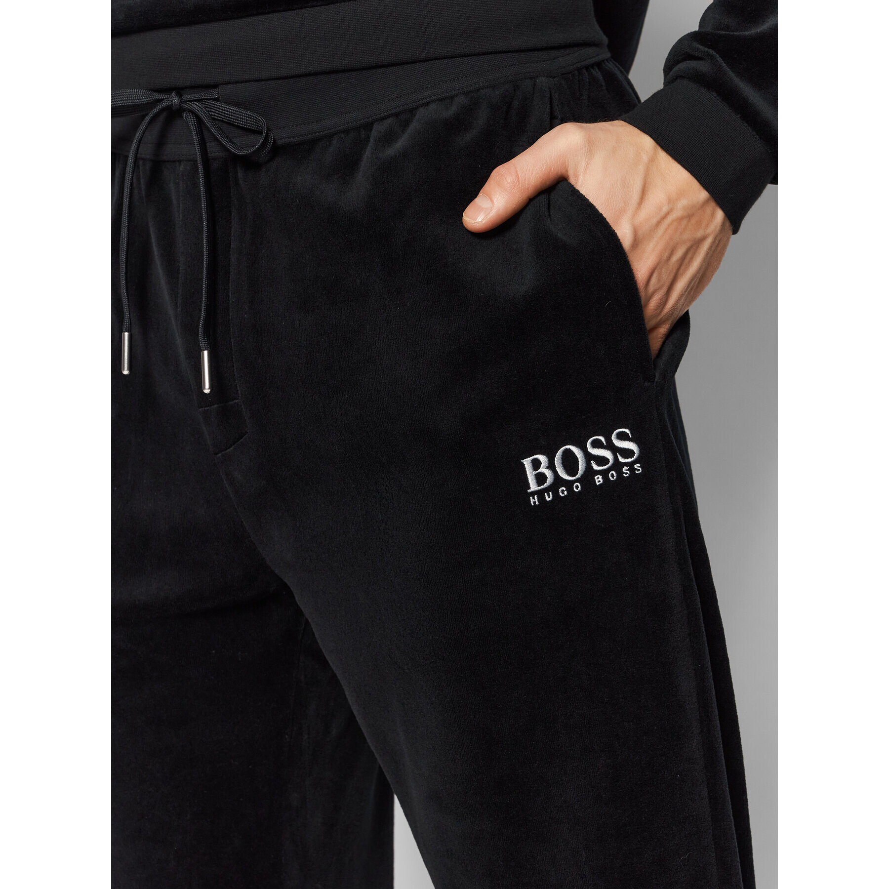 Boss Pantaloni trening Velour 50442821 Negru Regular Fit - Pled.ro