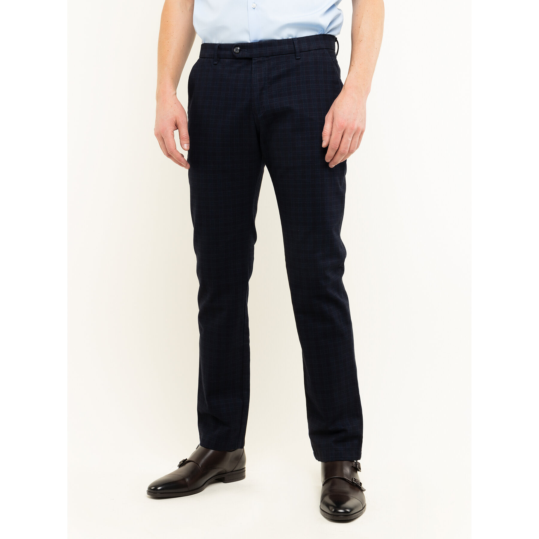 Bugatti Pantaloni din material 4930 46122 Bleumarin Modern Fit - Pled.ro