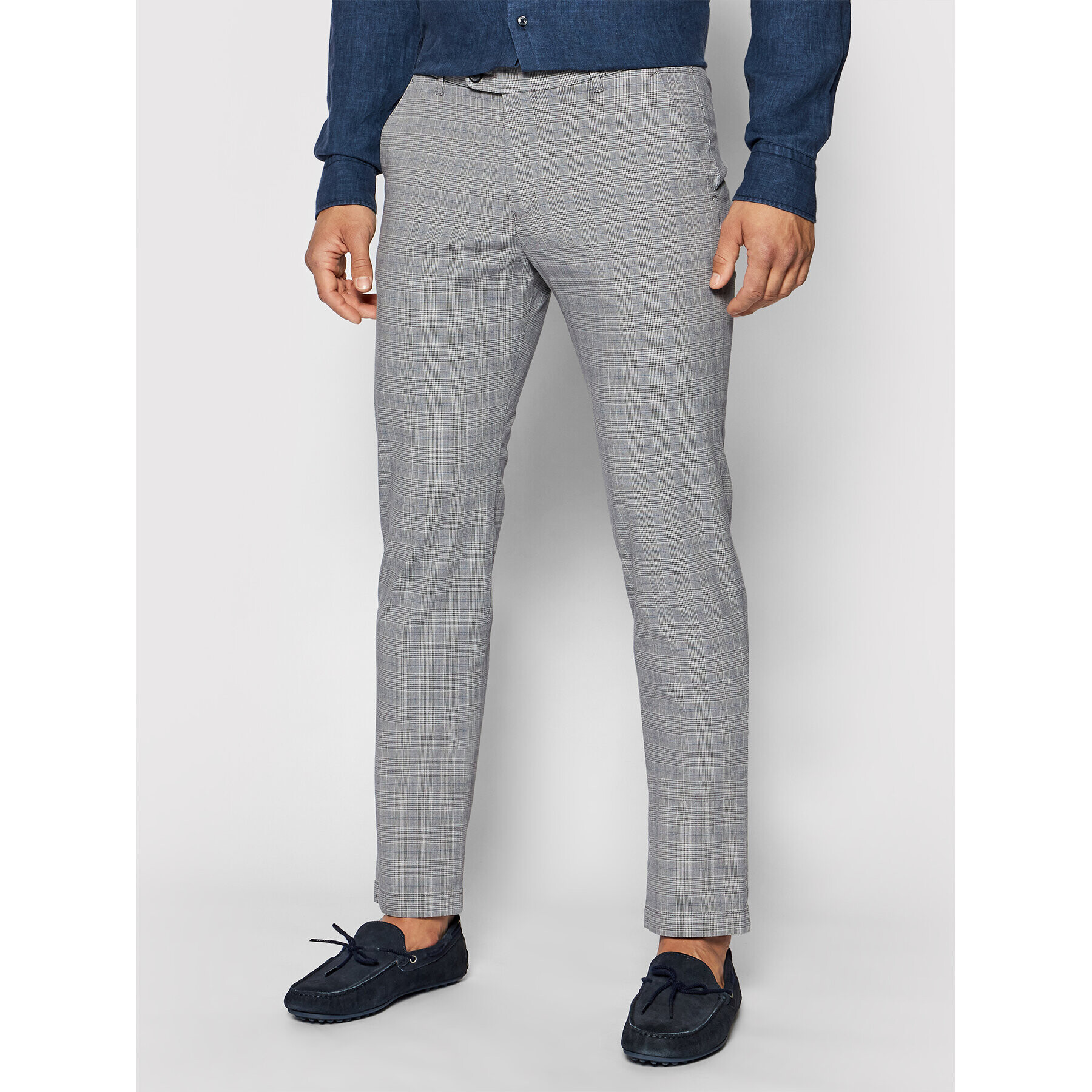 Bugatti Pantaloni chino 4930 76355 Gri Modern Fit - Pled.ro