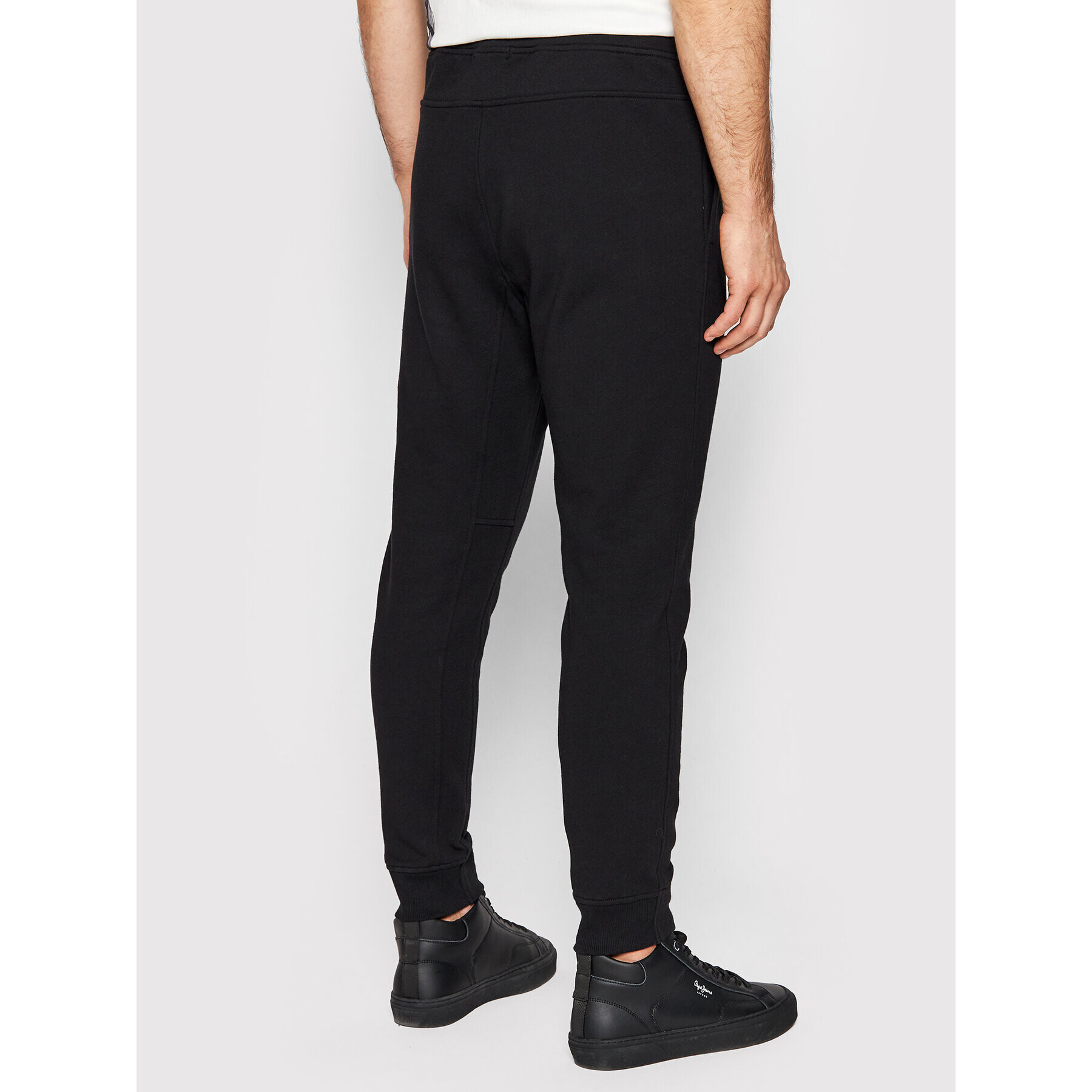 C.P. Company Pantaloni trening Diagonal Raised 12CMSP071A 005086W Negru Regular Fit - Pled.ro