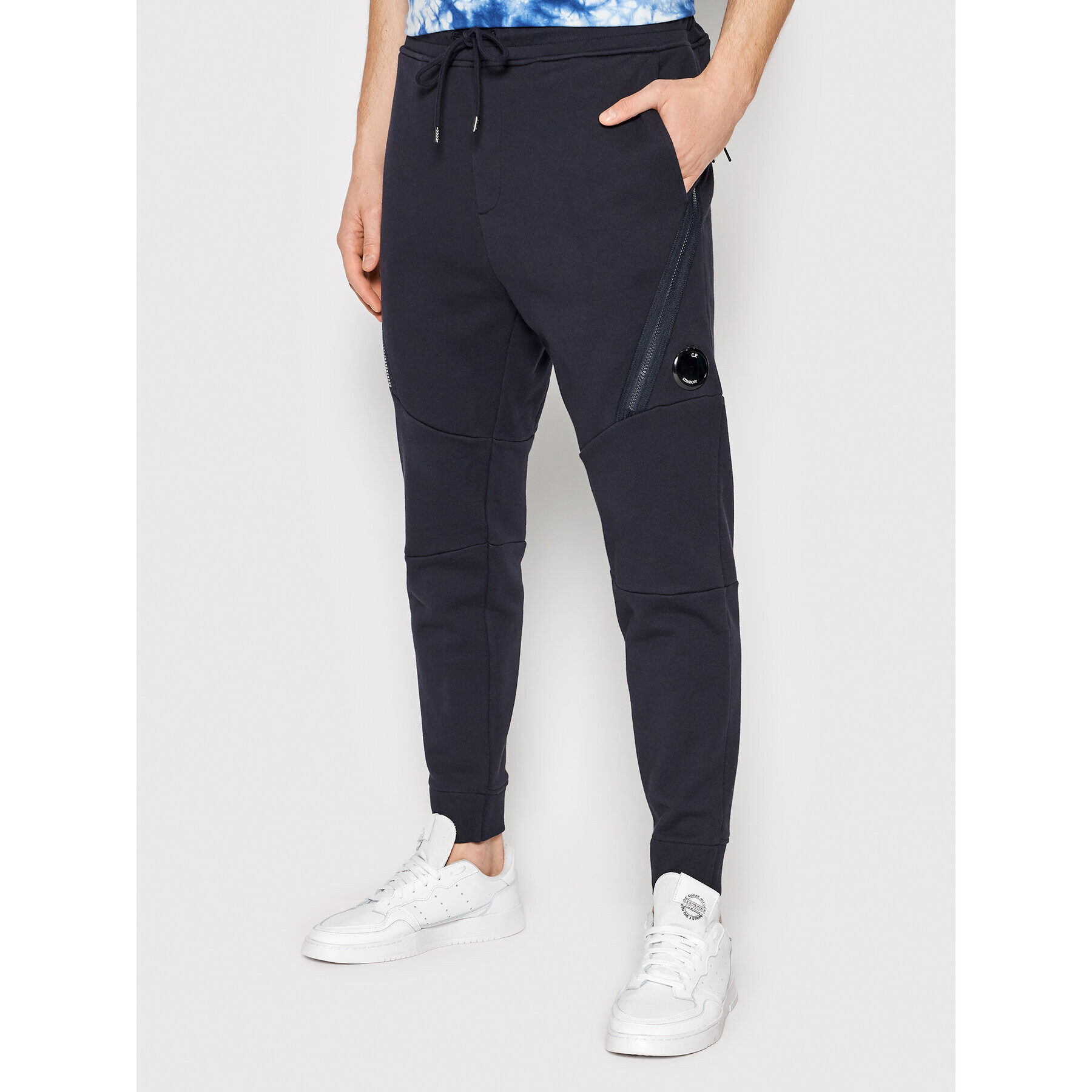 C.P. Company Pantaloni trening Diagonal Raised 12CMSP084A 005086W Bleumarin Regular Fit - Pled.ro