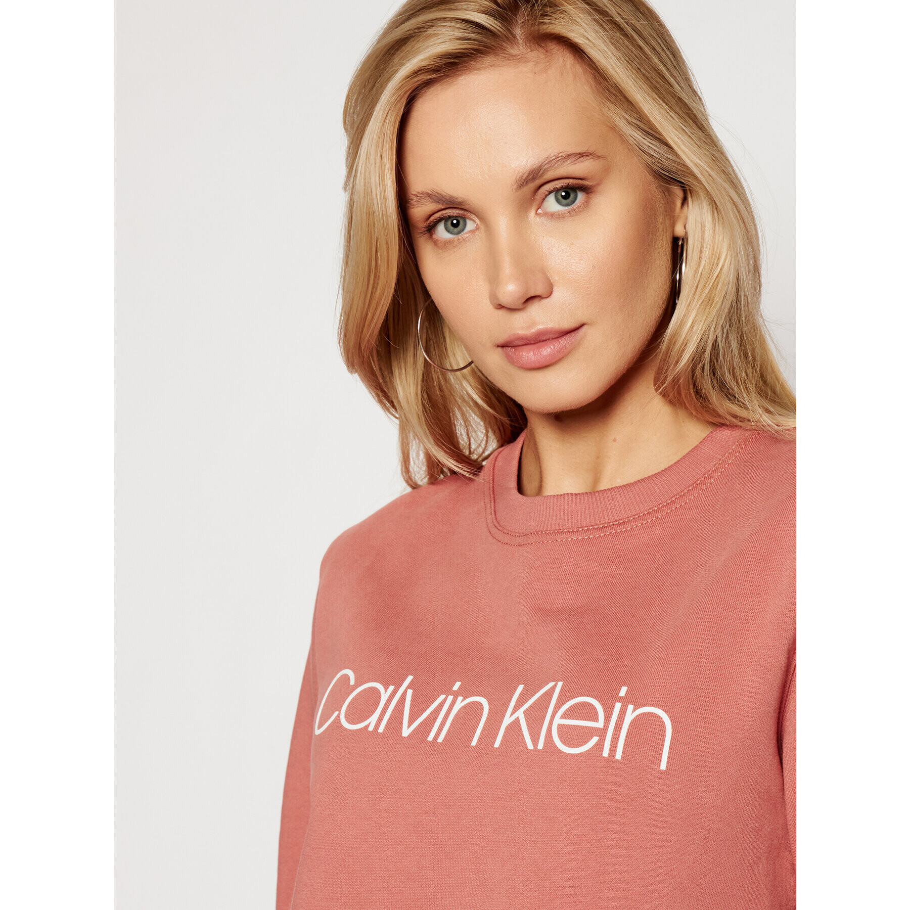 Calvin Klein Bluză Core Logo Ls K20K202157 Roz Regular Fit - Pled.ro