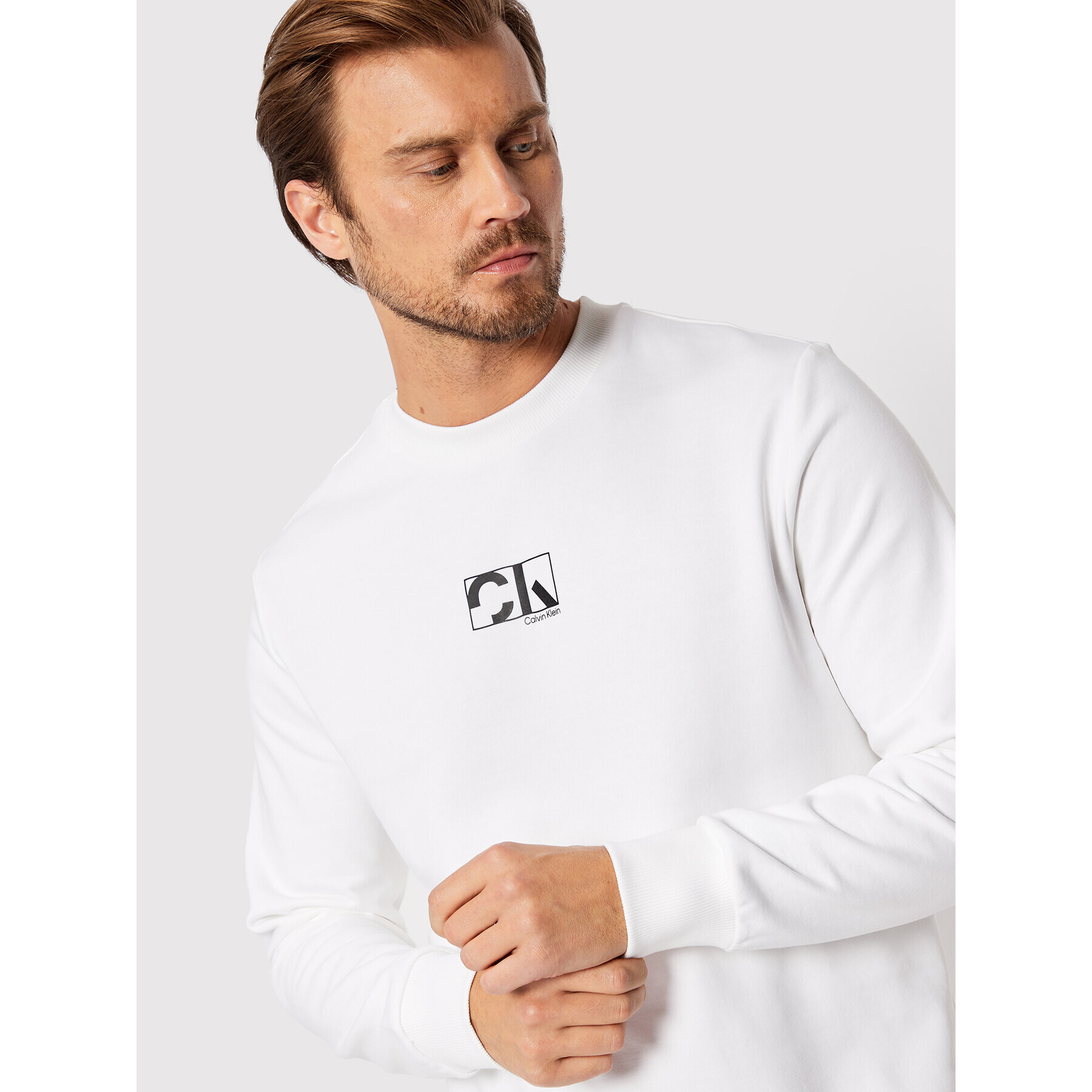 Calvin Klein Bluză Graphic Box Logo K10K109718 Alb Regular Fit - Pled.ro