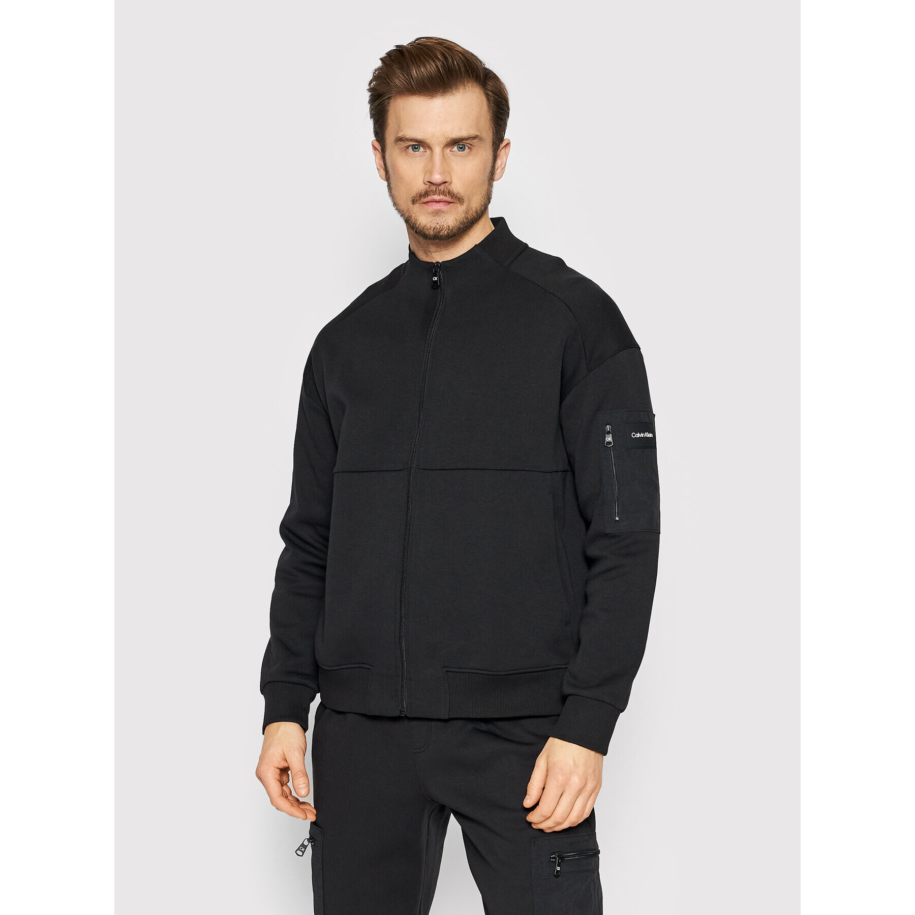 Calvin Klein Bluză Tech Repreve Comfort K10K108923 Negru Relaxed Fit - Pled.ro