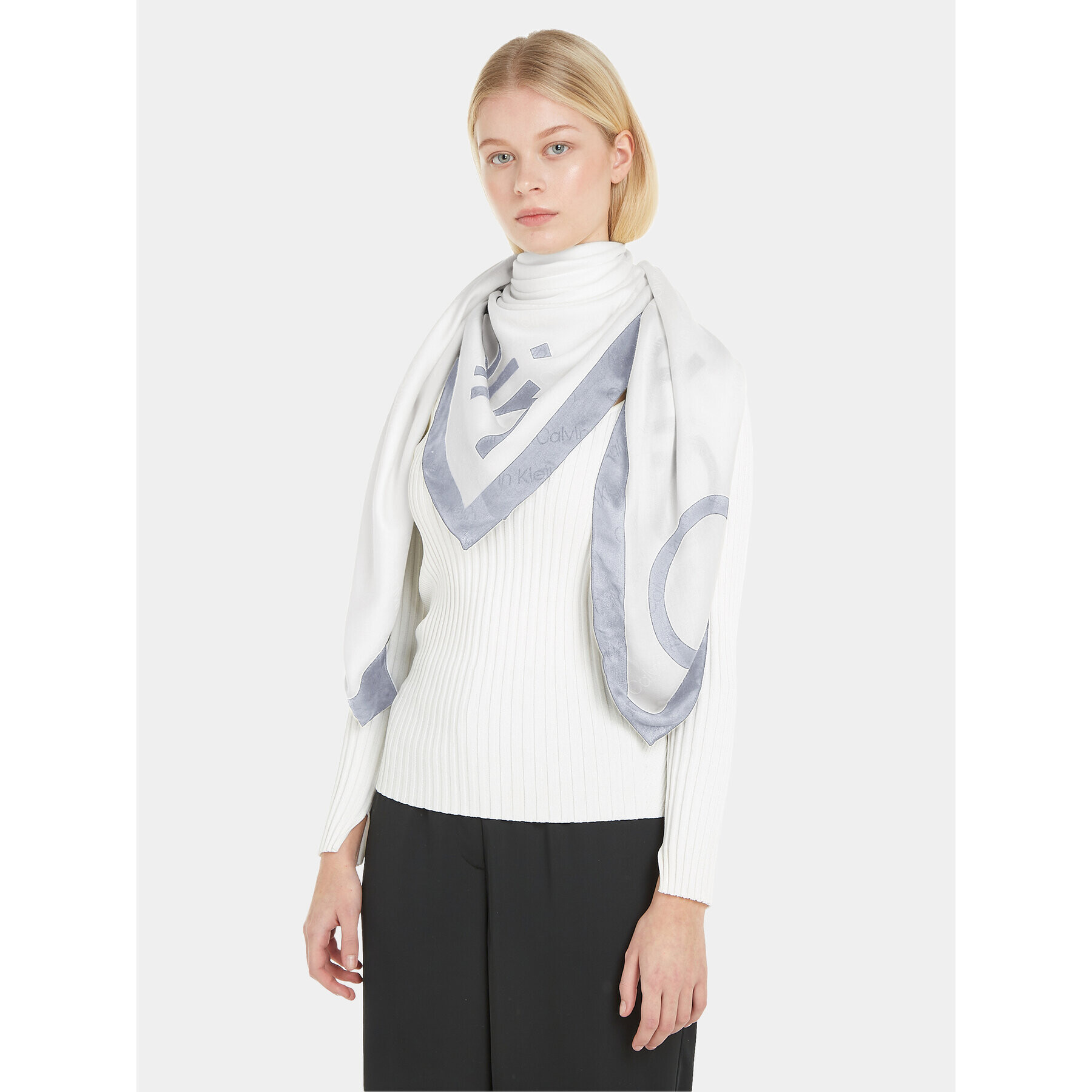 Calvin Klein Eșarfă Geo Minimal Scarf 130X130 K60K610227 Albastru - Pled.ro