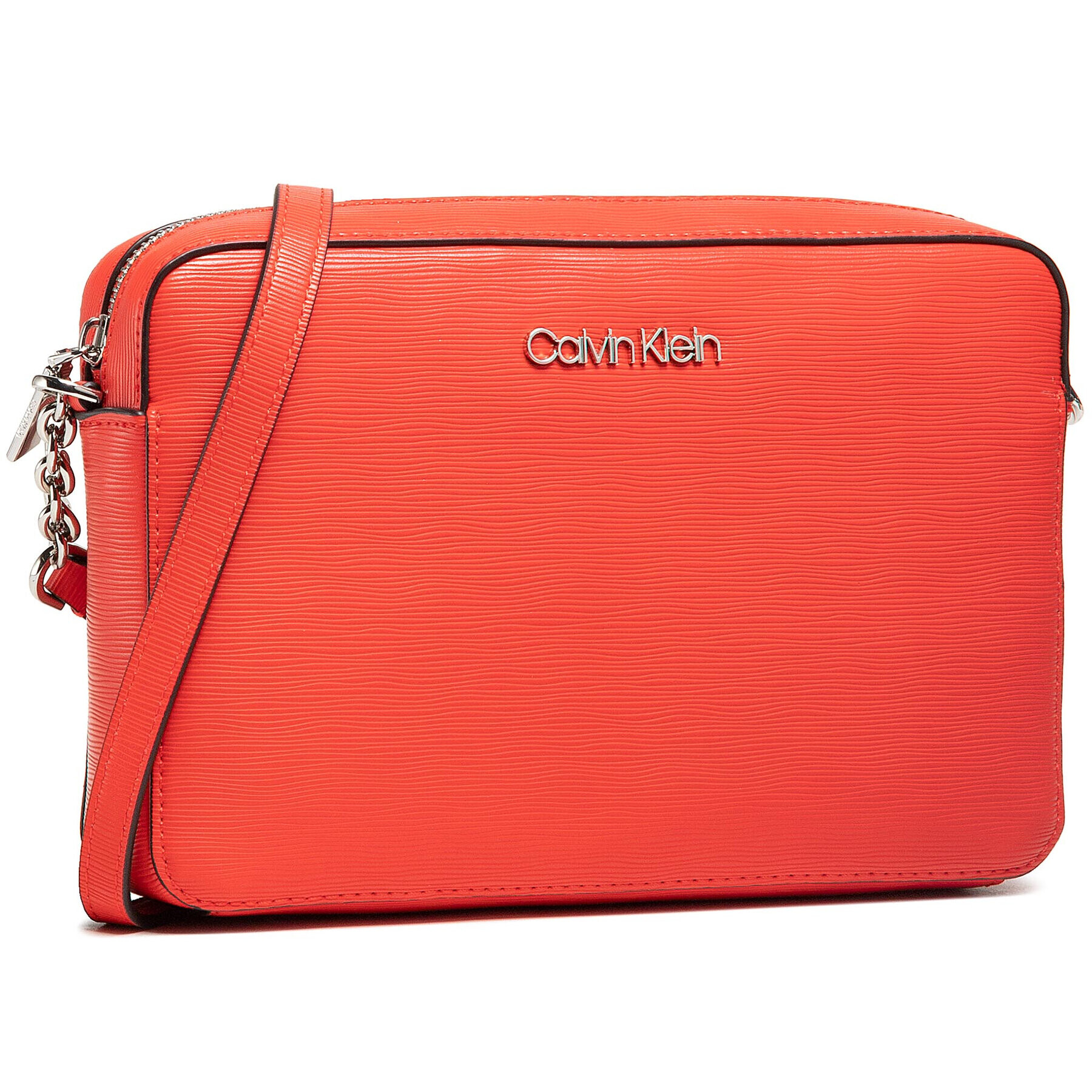 Calvin Klein Geantă Camera bag Wave Saffiano K60K608103 Roșu - Pled.ro