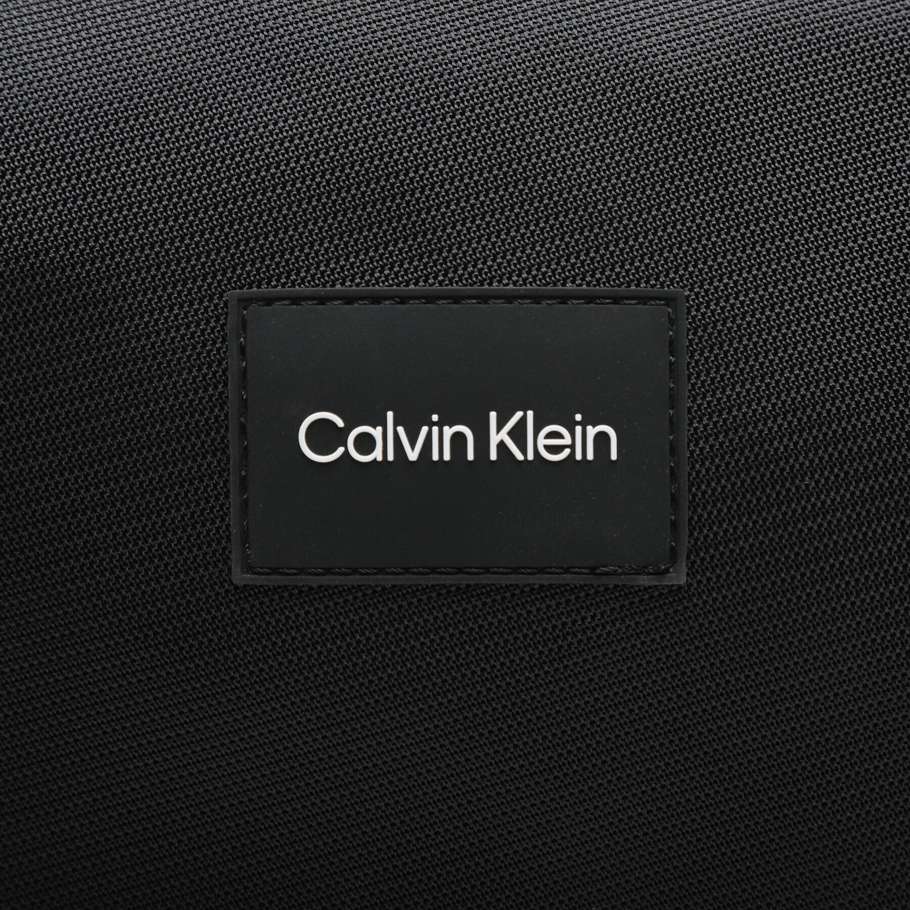 Calvin Klein Geantă crossover Ck Must T Reporter K50K510259 Negru - Pled.ro