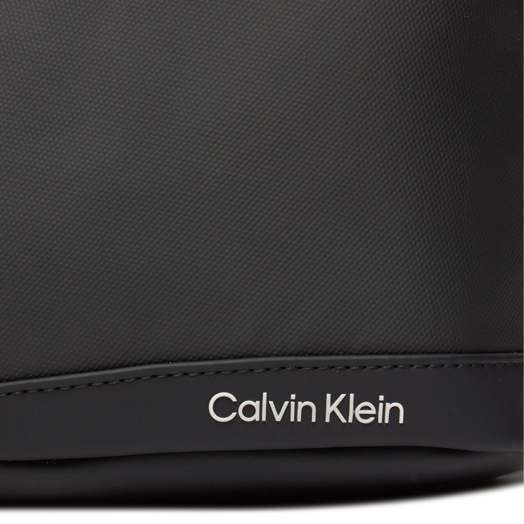 Calvin Klein Geantă crossover Rubberized Wide Base Xover K50K511251 Negru - Pled.ro