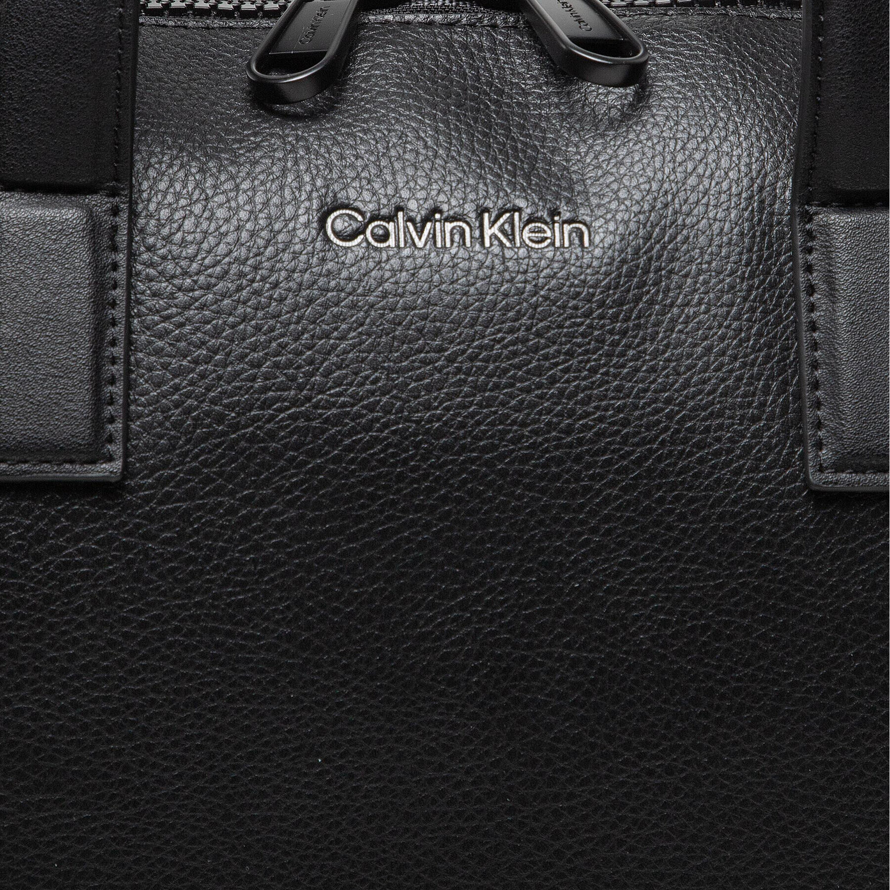 Calvin Klein Geantă pentru laptop Ck Must Laptop Bag K50K508694 Negru - Pled.ro