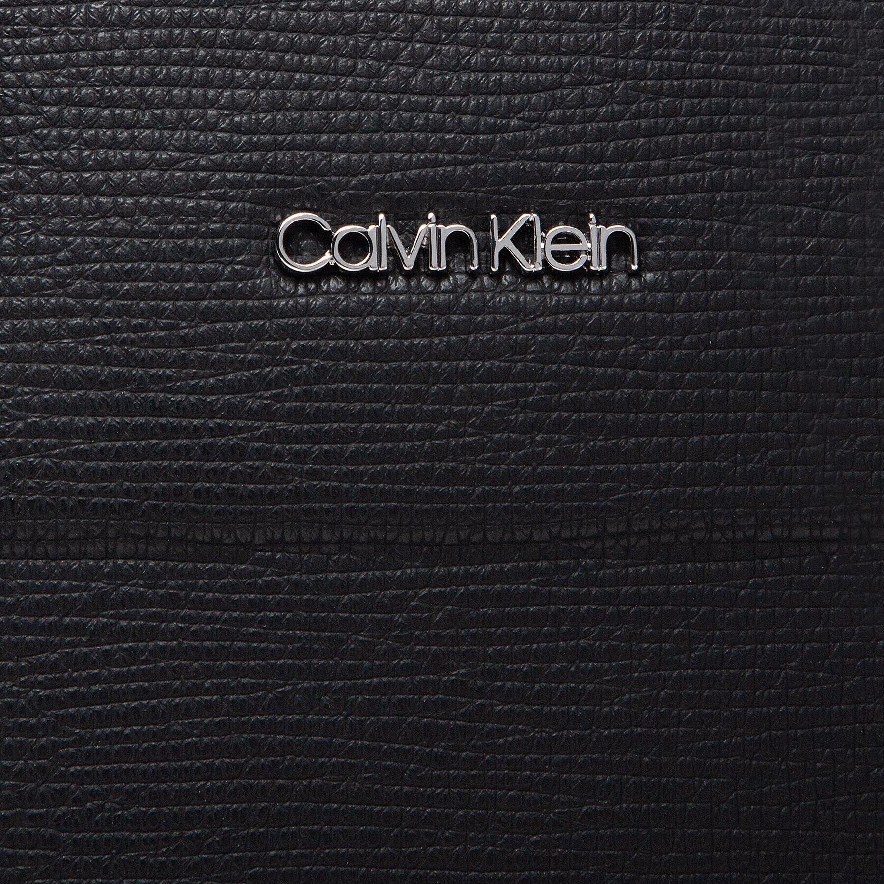 Calvin Klein Geantă pentru laptop Minimalism SlimLaptop Bag K50K509557 Negru - Pled.ro