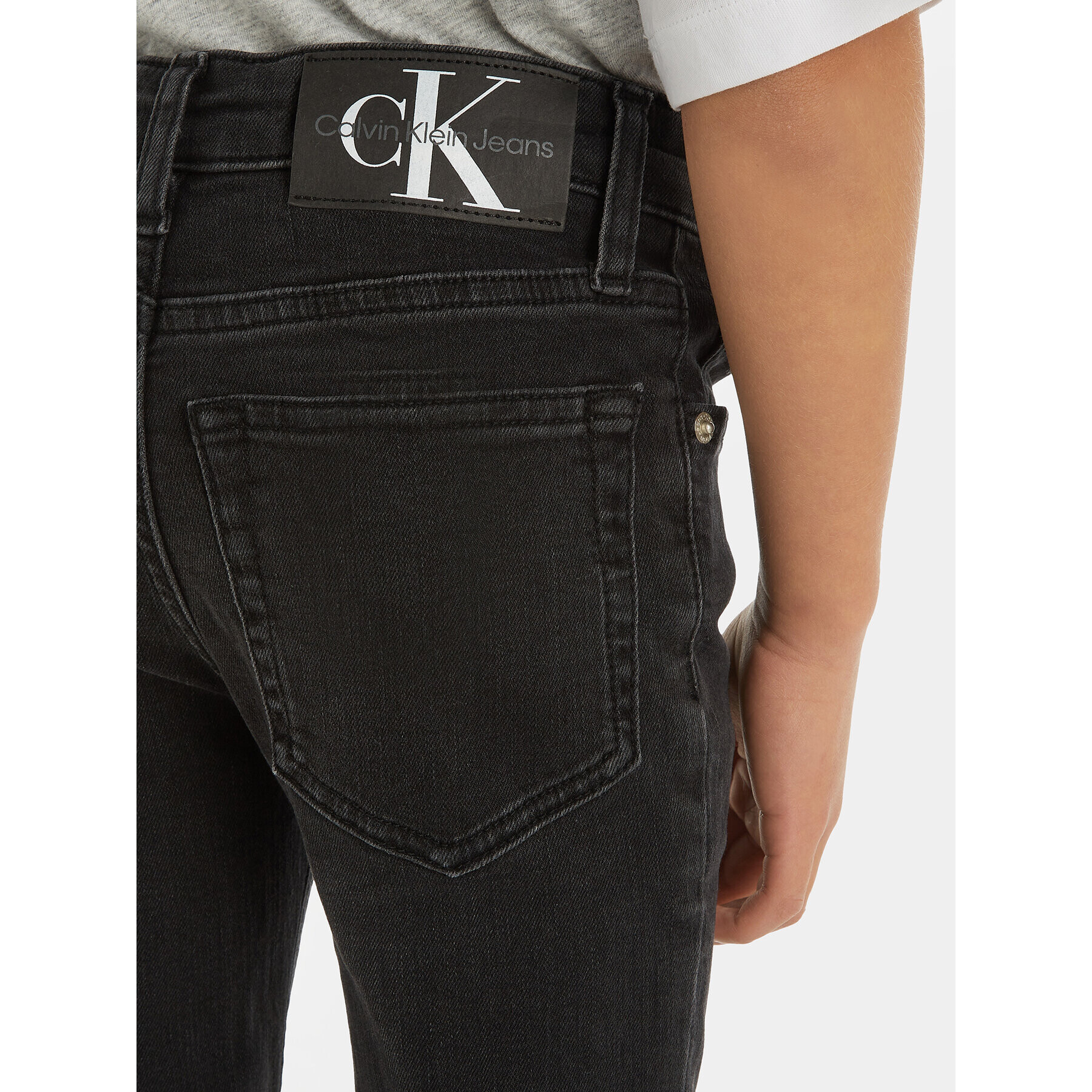 Calvin Klein Jeans Blugi Essential IB0IB01715 Negru Slim Fit - Pled.ro