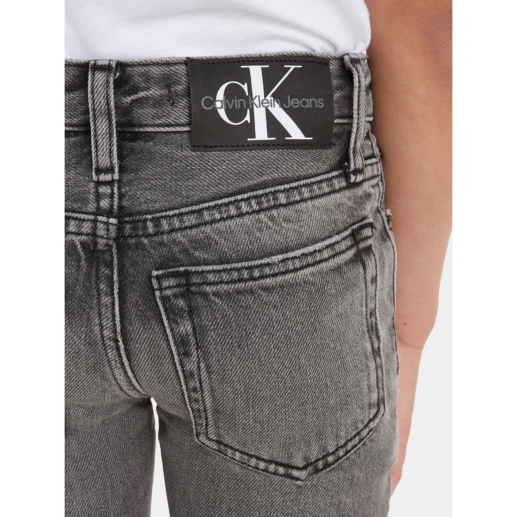 Calvin Klein Jeans Blugi Visual IB0IB01777 Gri Slim Fit - Pled.ro