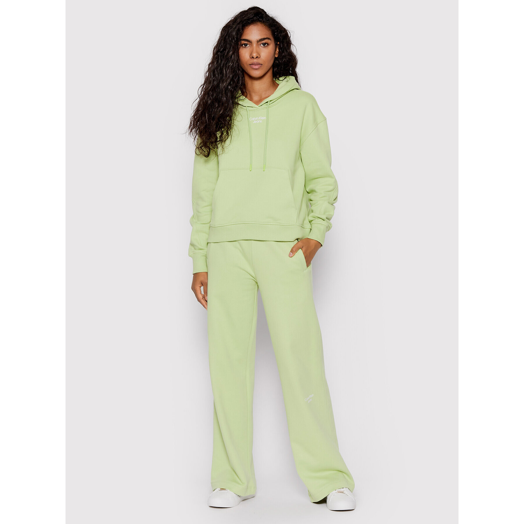 Calvin Klein Jeans Bluză J20J218048 Verde Relaxed Fit - Pled.ro