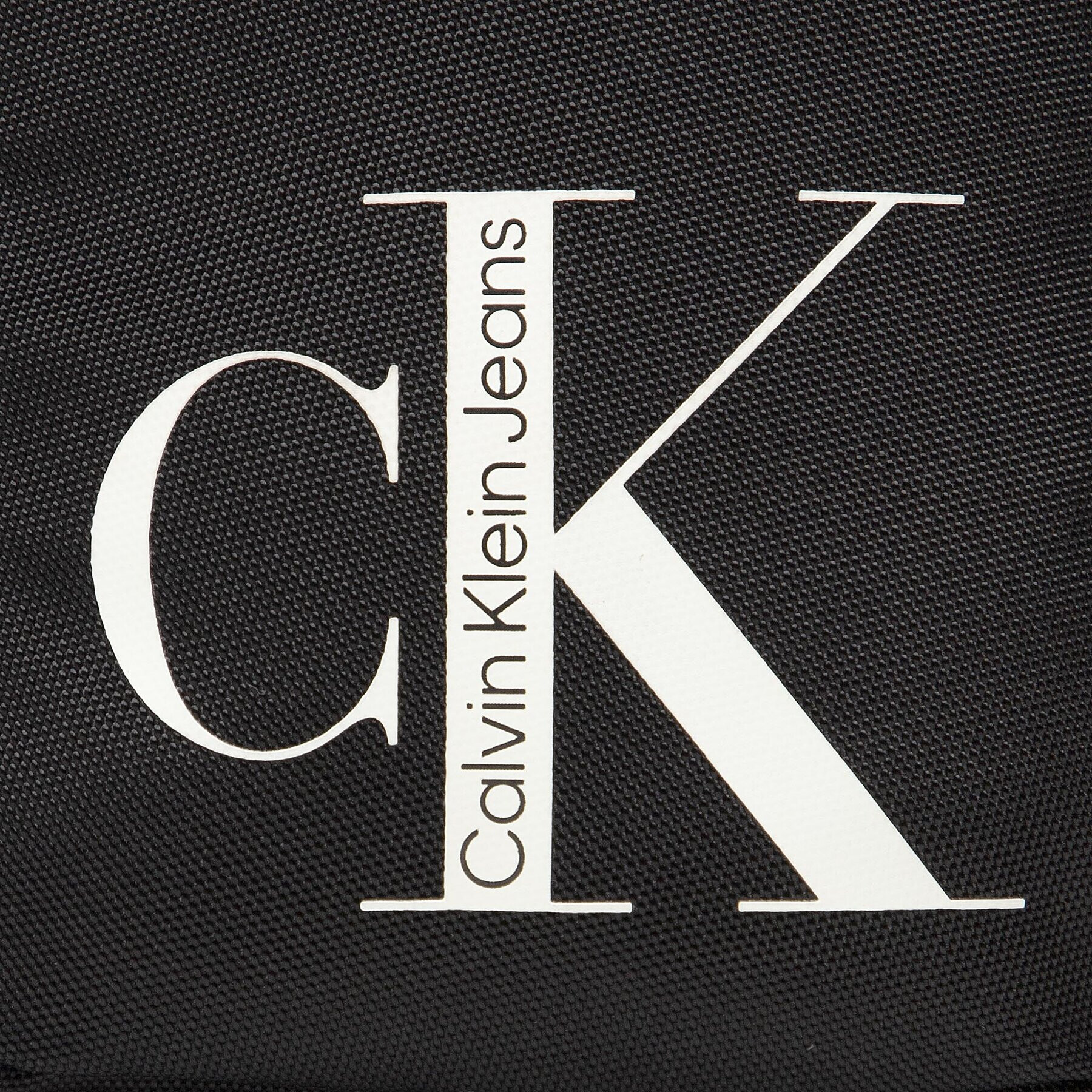 Calvin Klein Jeans Etui pentru telefon Sport Essentials Phone Xbody Cb K50K509850 Negru - Pled.ro