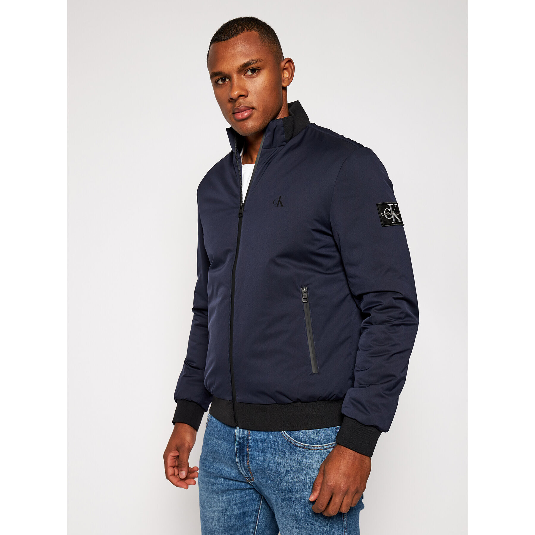 Calvin Klein Jeans Geacă bomber Zip-up Harrington J30J316615 Bleumarin Regular Fit - Pled.ro