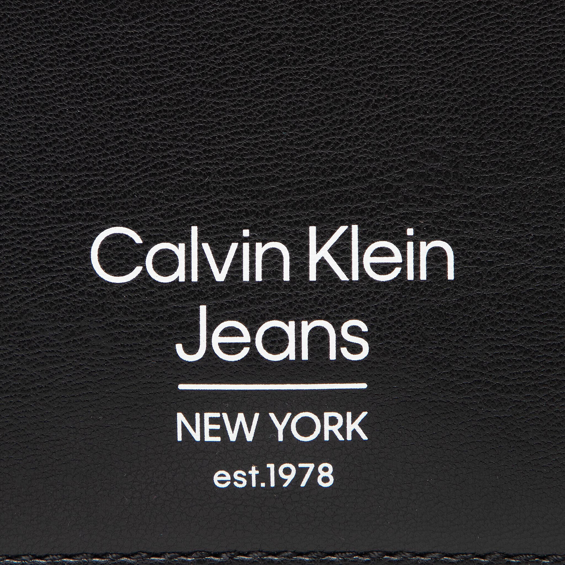 Calvin Klein Jeans Geantă Sculpted Ew Flap Conv25 Spec K60K610072 Negru - Pled.ro