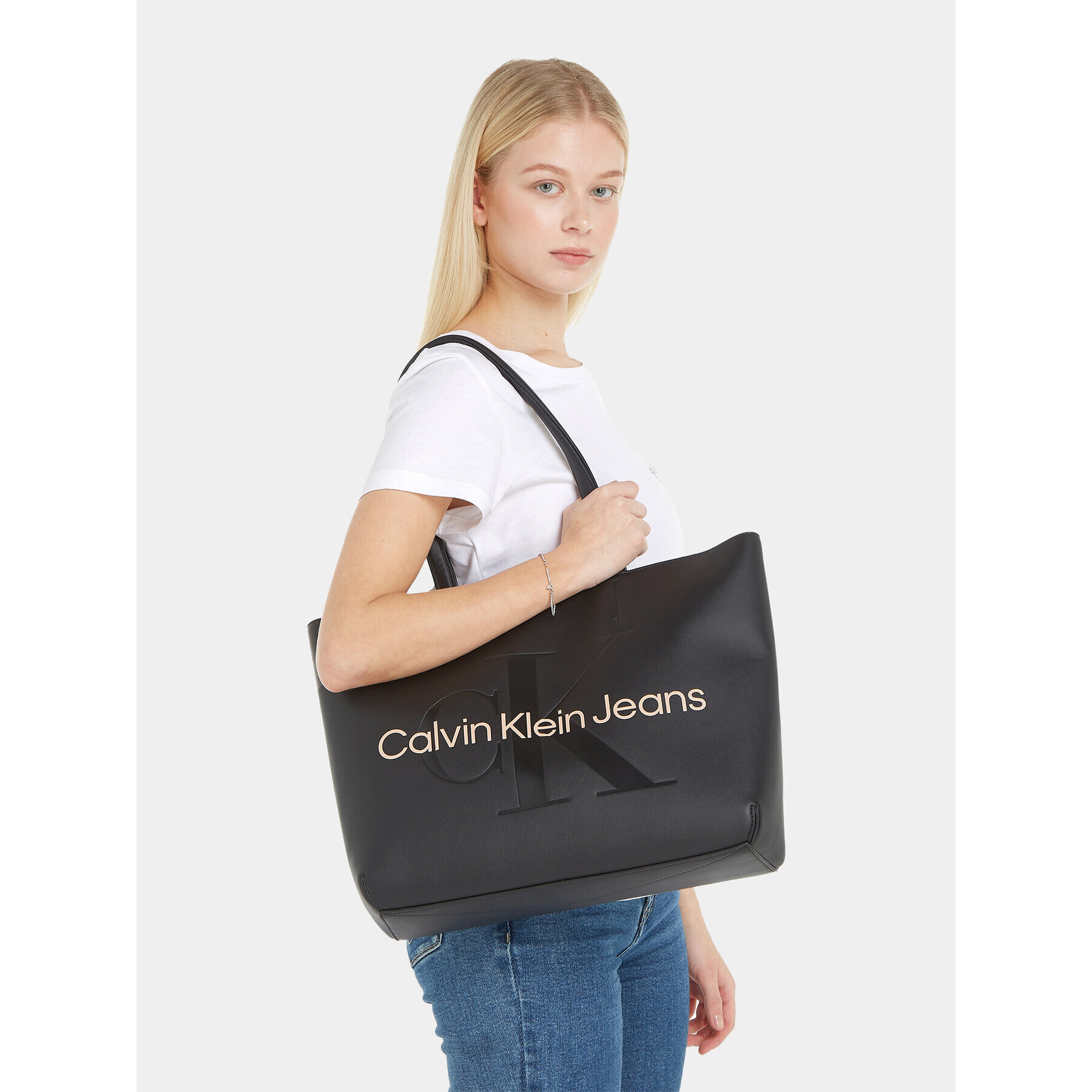 Calvin Klein Jeans Geantă Sculpted Shopper29 Mono K60K610276 Negru - Pled.ro