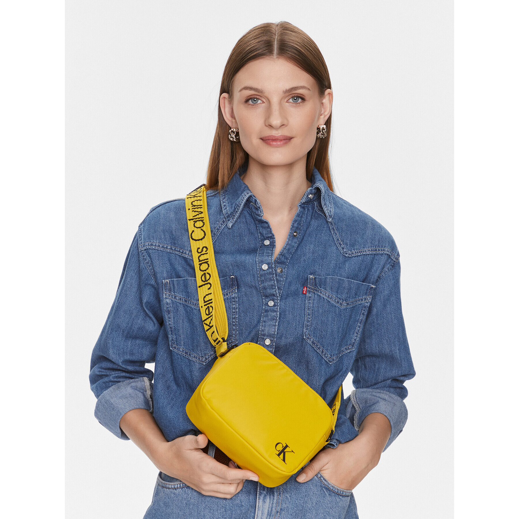 Calvin Klein Jeans Geantă Ultralight Dblzipcamera Bag21 Ru K60K611502 Galben - Pled.ro