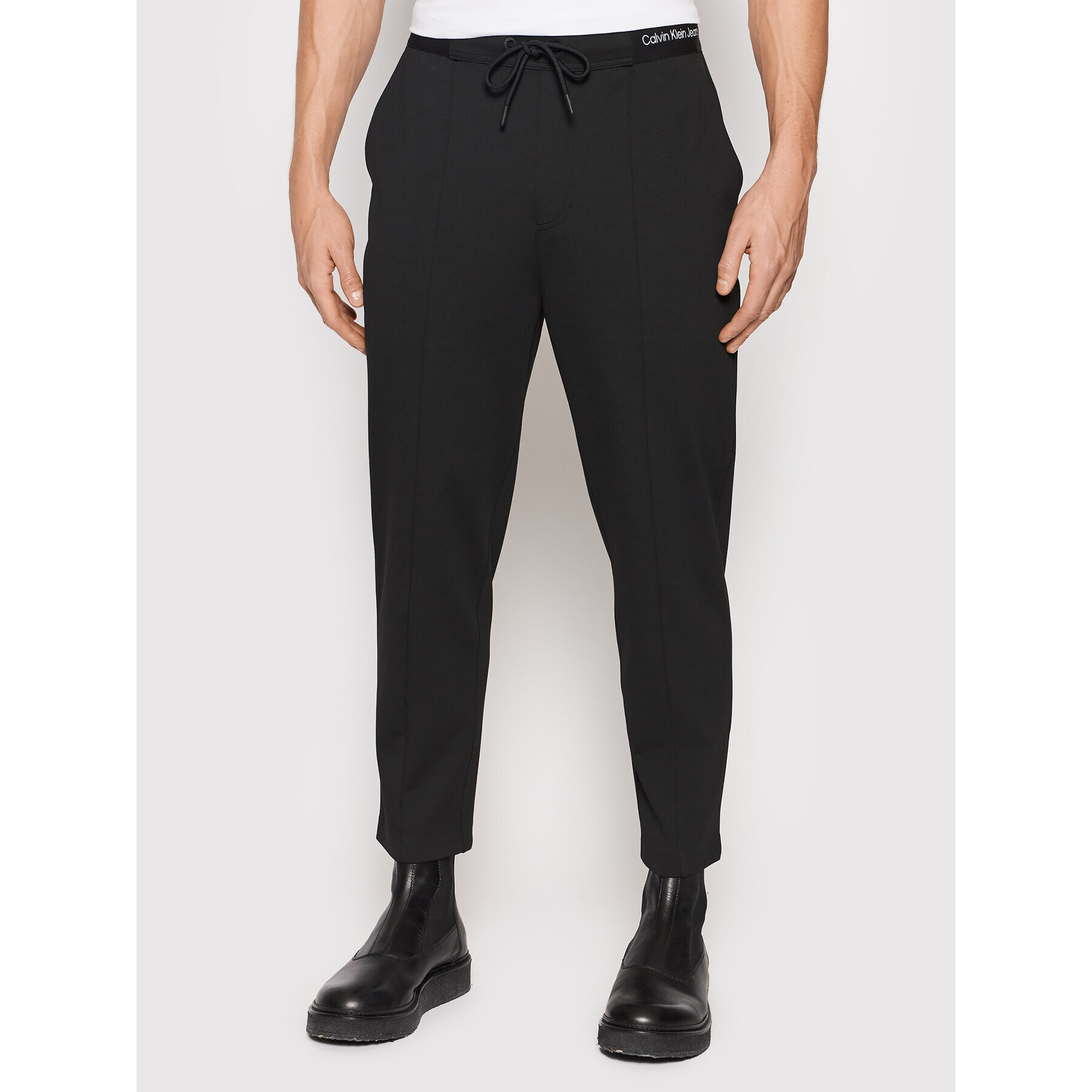 Calvin Klein Jeans Pantaloni din material Galfos J30J319654 Negru Regular Fit - Pled.ro